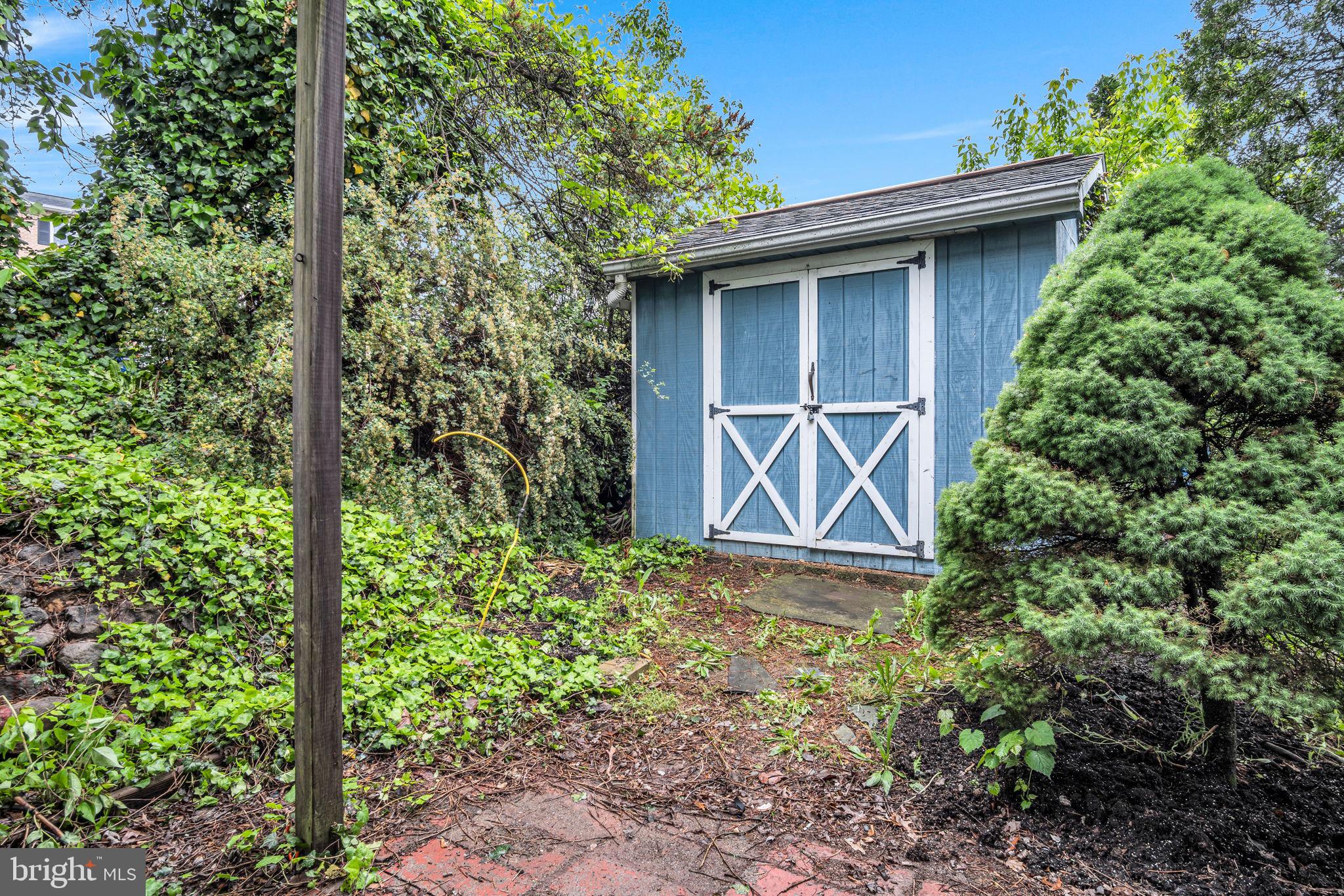 VALLEY GREEN - Residential