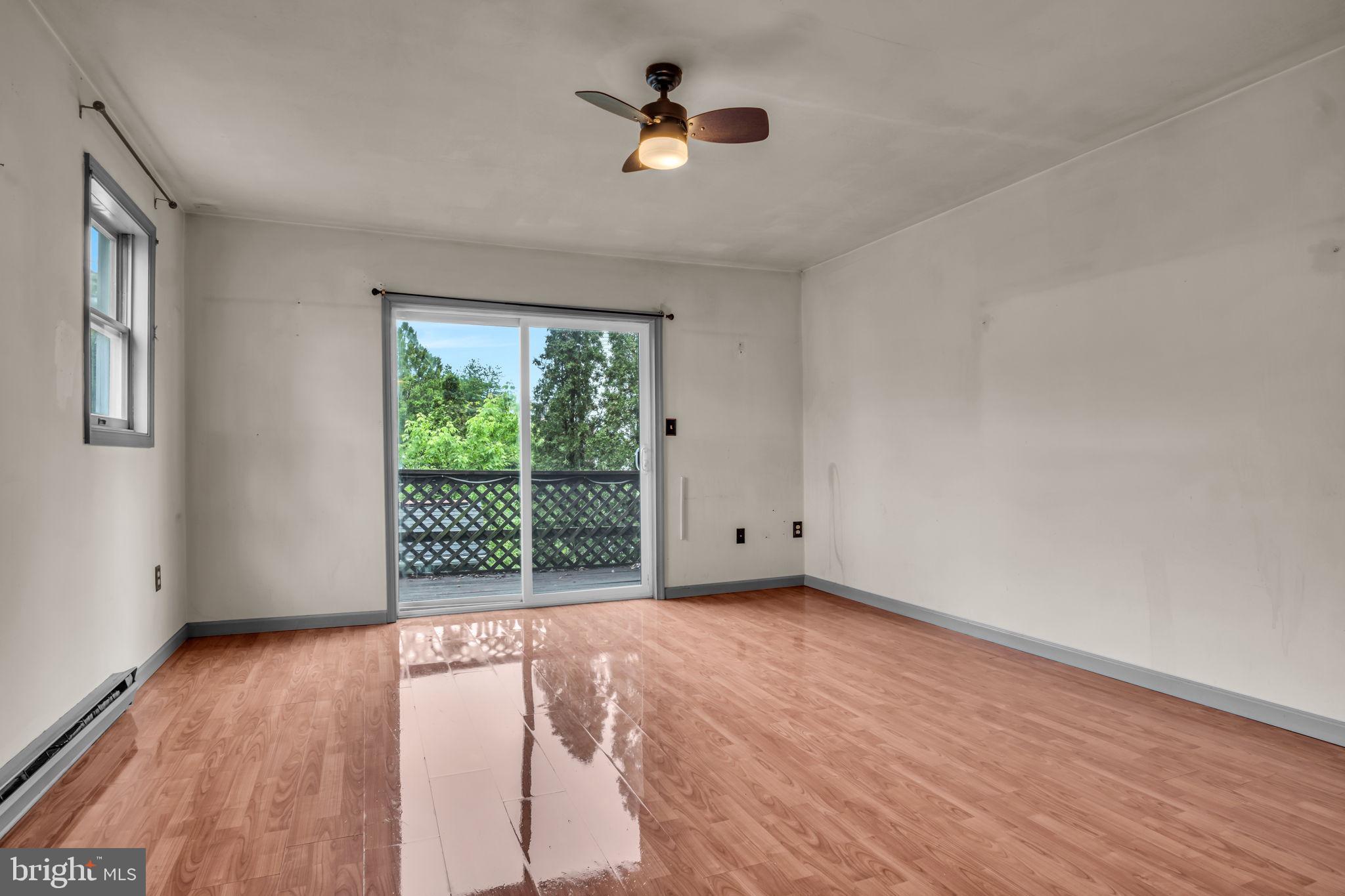 VALLEY GREEN - Residential