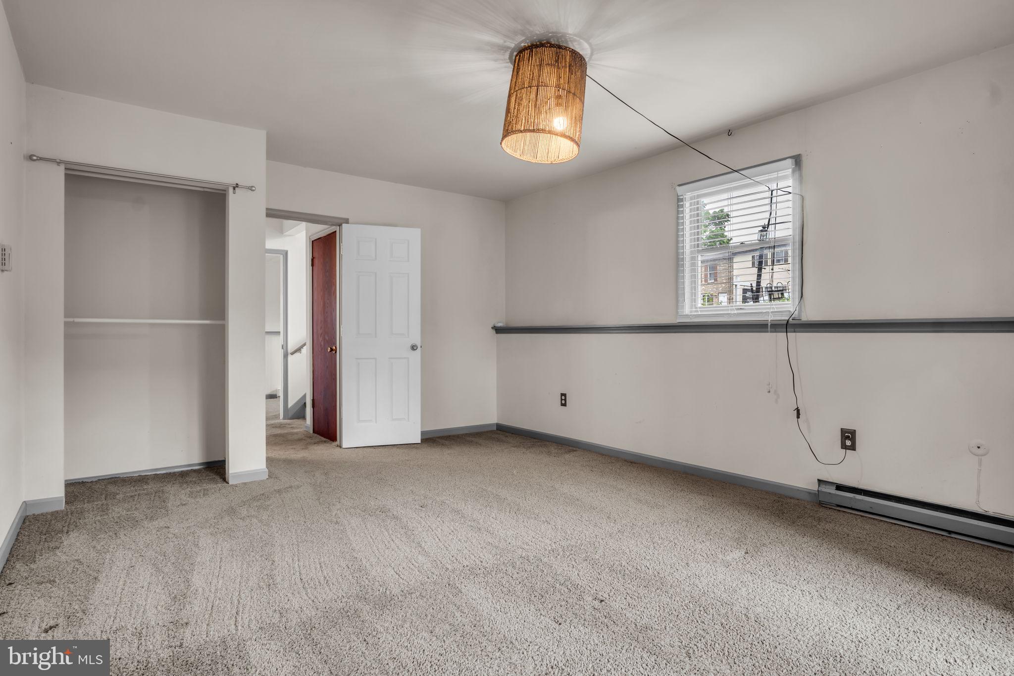 VALLEY GREEN - Residential