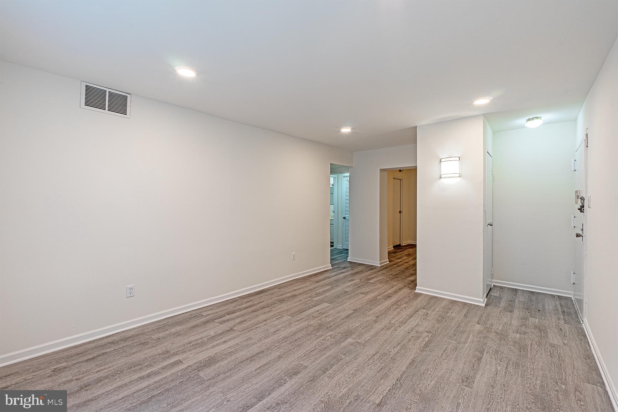 EDSALL BLUFF - Residential Lease