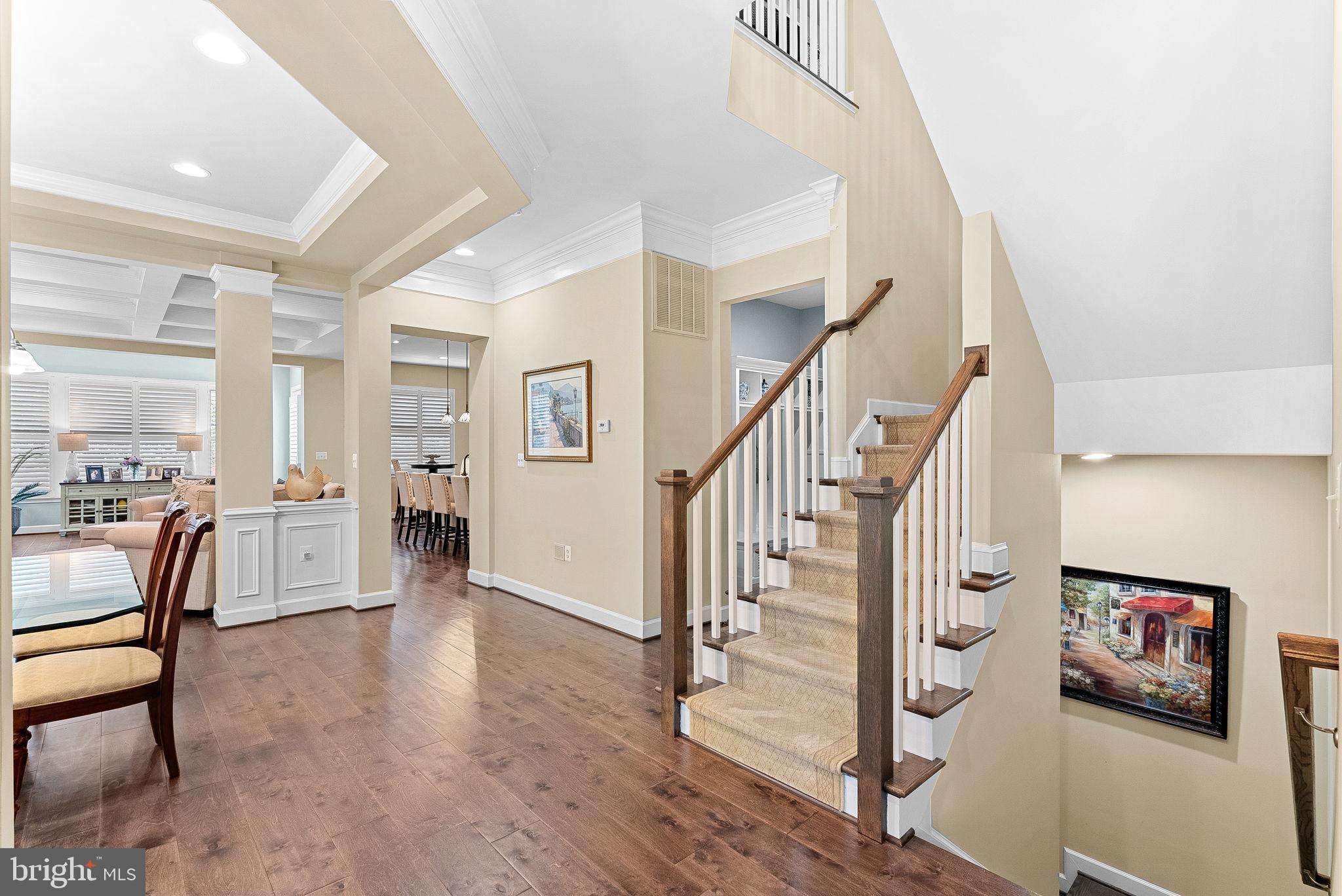 42584 DREAMWEAVER DRIVE
