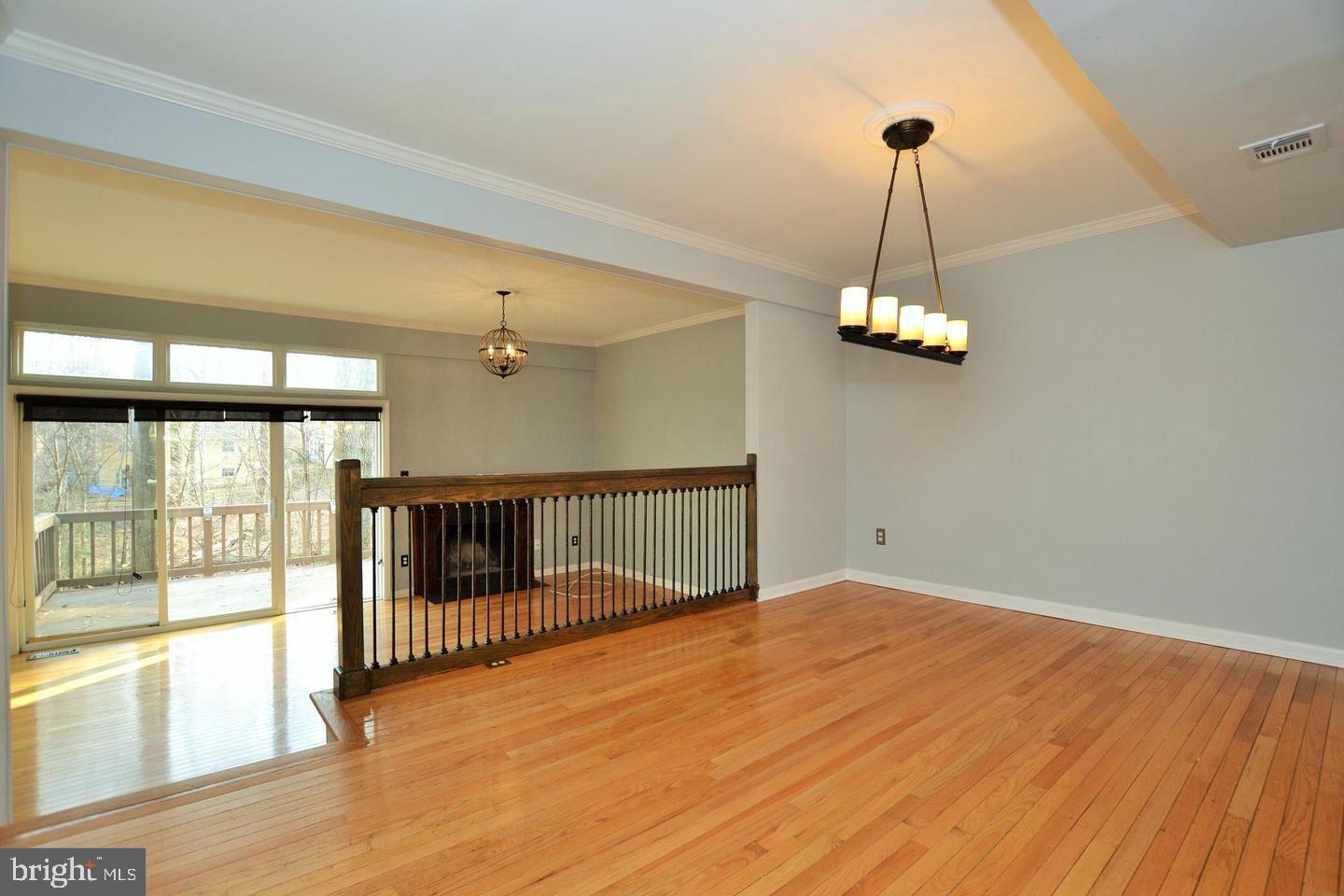 GENERATION TOWNHOUSES - Residential