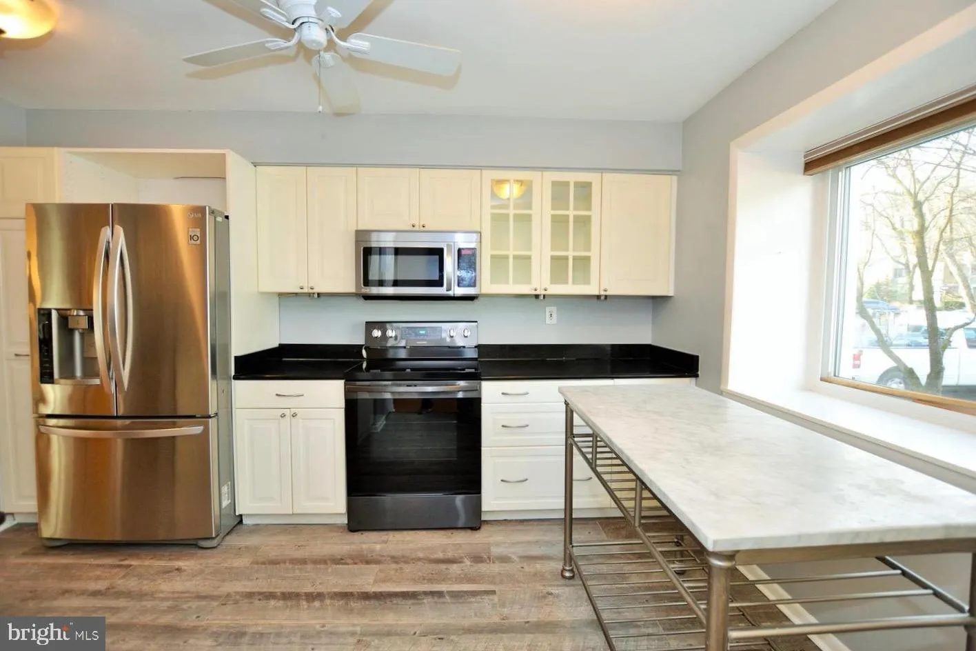 Reston, Virginia 20191, United States, 3 Bedrooms Bedrooms, ,4 BathroomsBathrooms,Residential,Active,239631