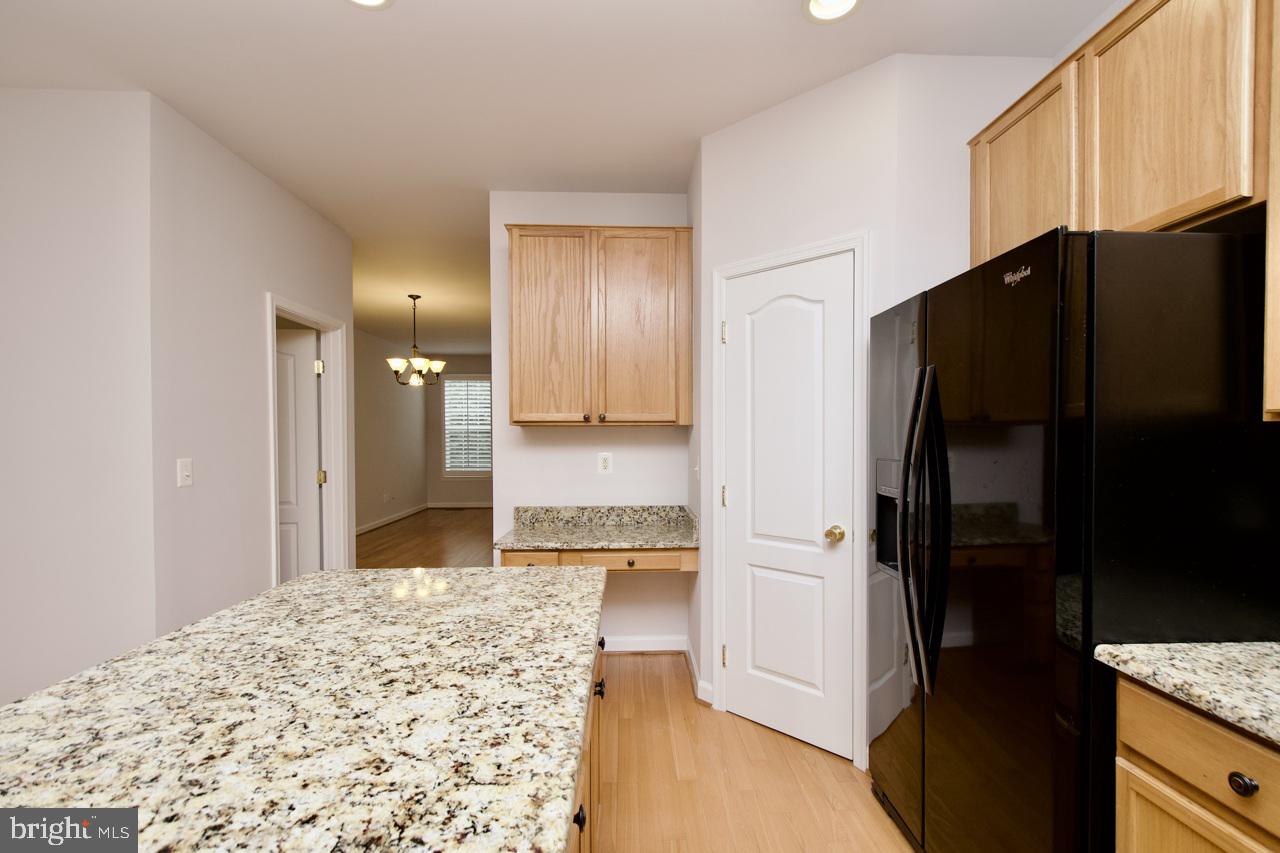 GROVE AT HUNTLEY MEADOWS - Residential Lease