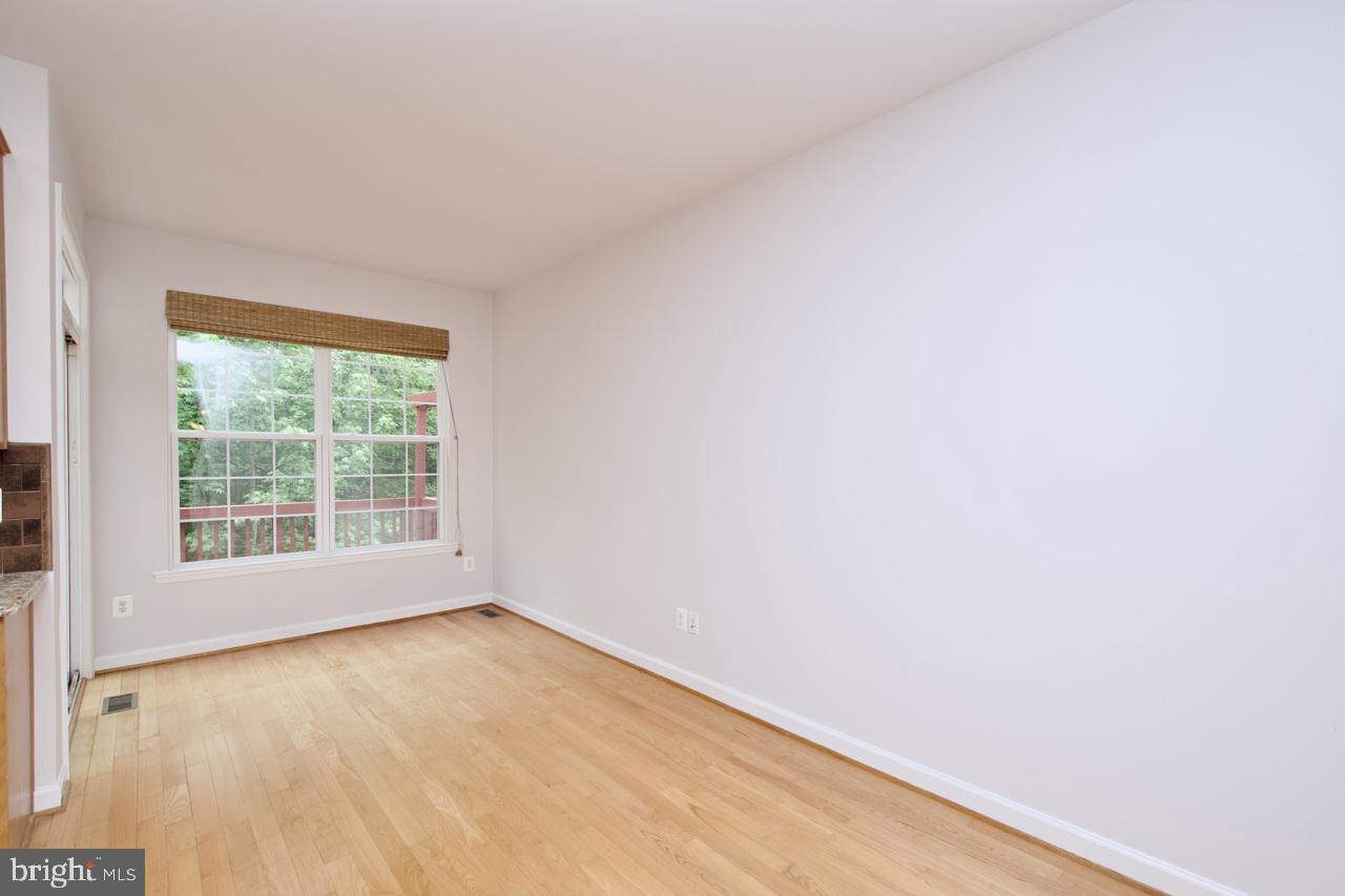 GROVE AT HUNTLEY MEADOWS - Residential Lease