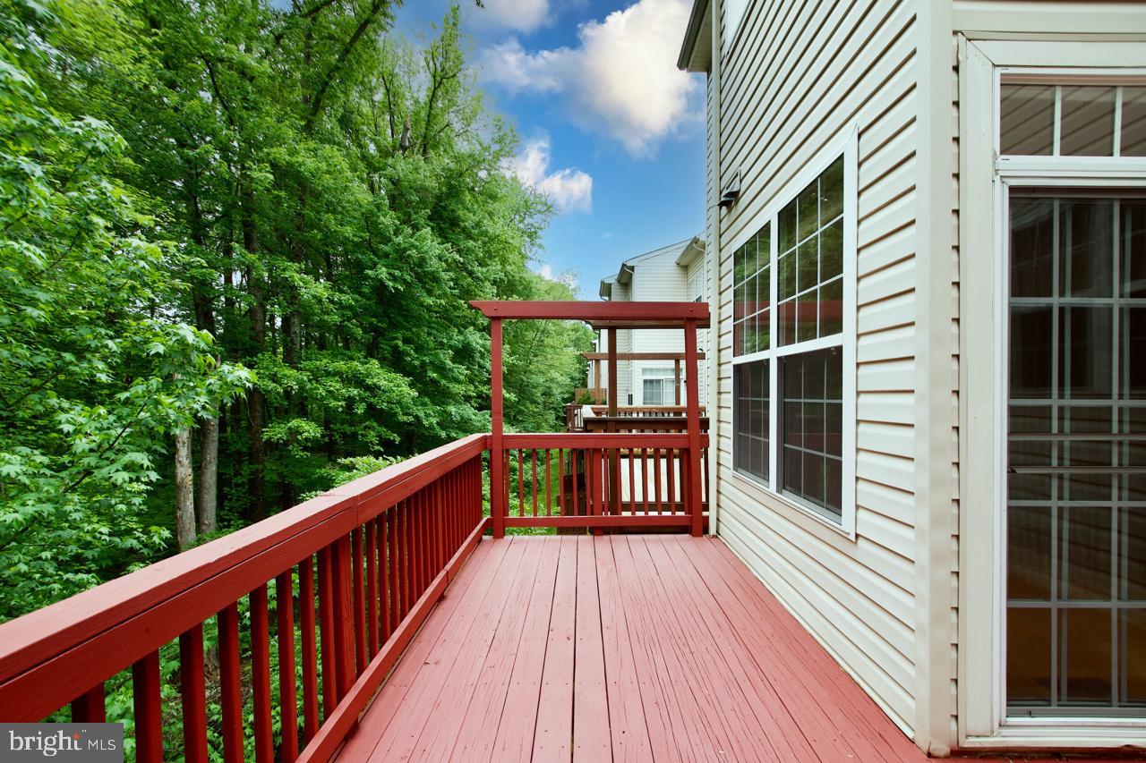 GROVE AT HUNTLEY MEADOWS - Residential Lease