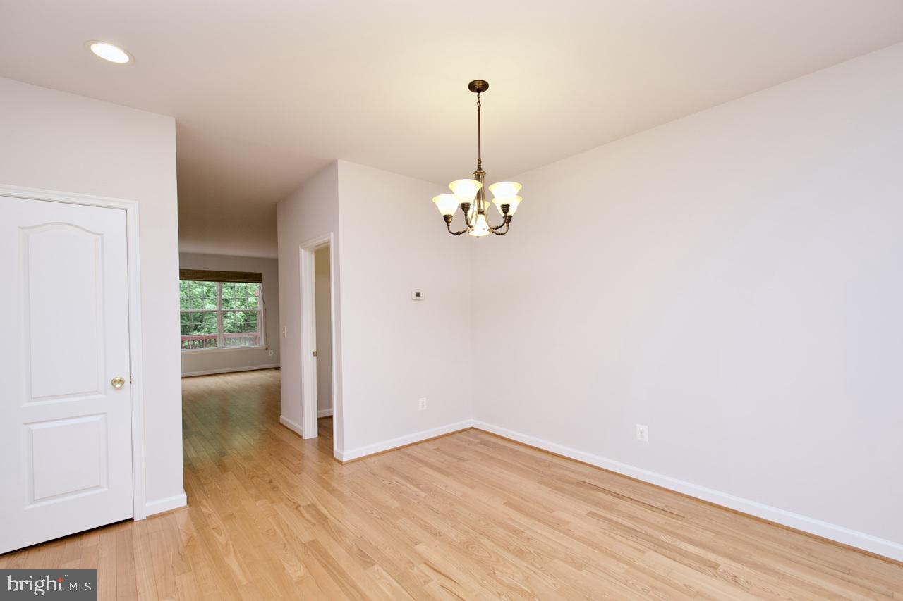 GROVE AT HUNTLEY MEADOWS - Residential Lease