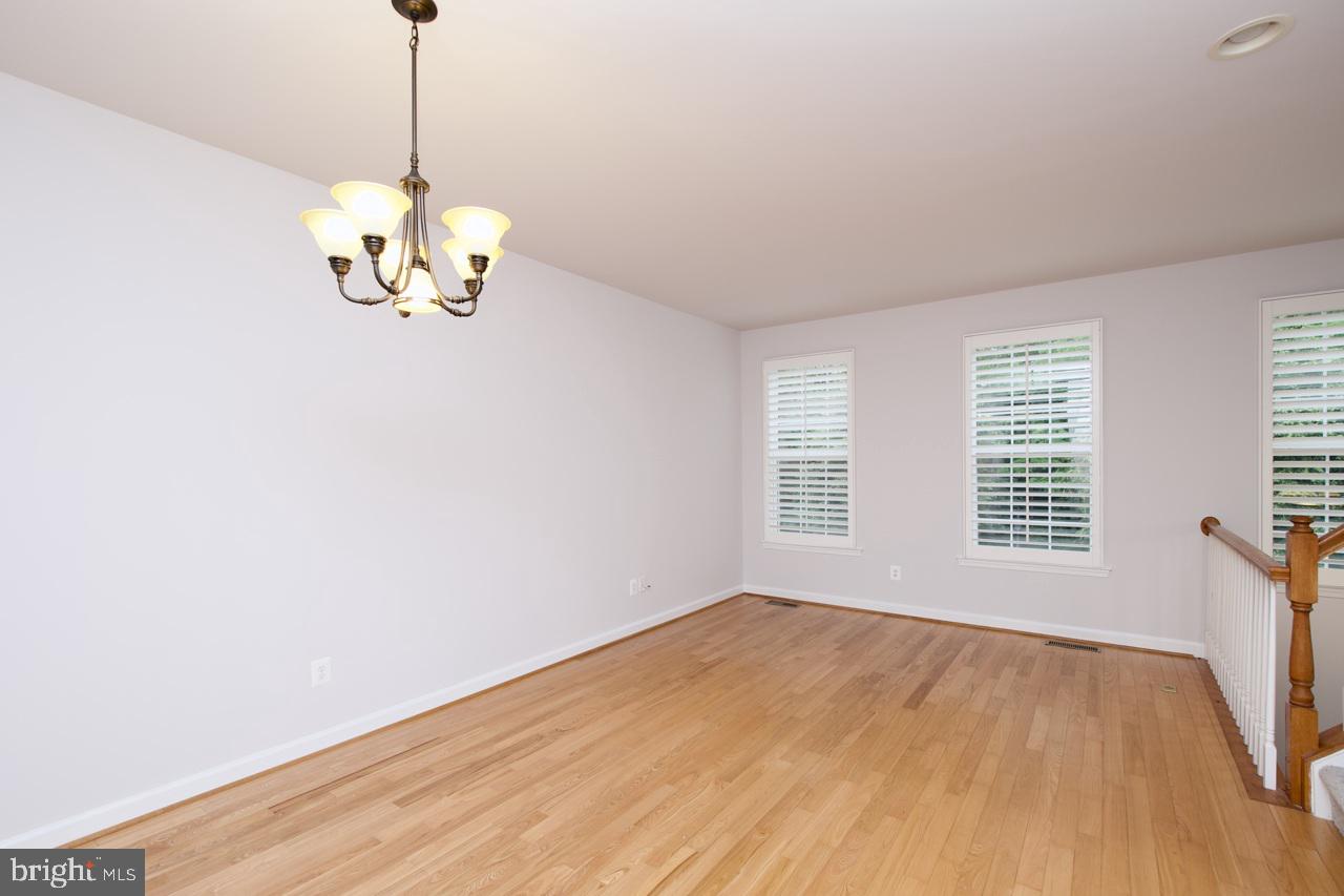 GROVE AT HUNTLEY MEADOWS - Residential Lease