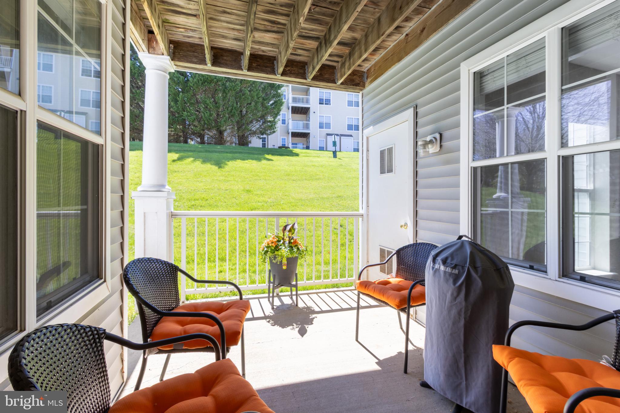 HOLLINGTON - Residential