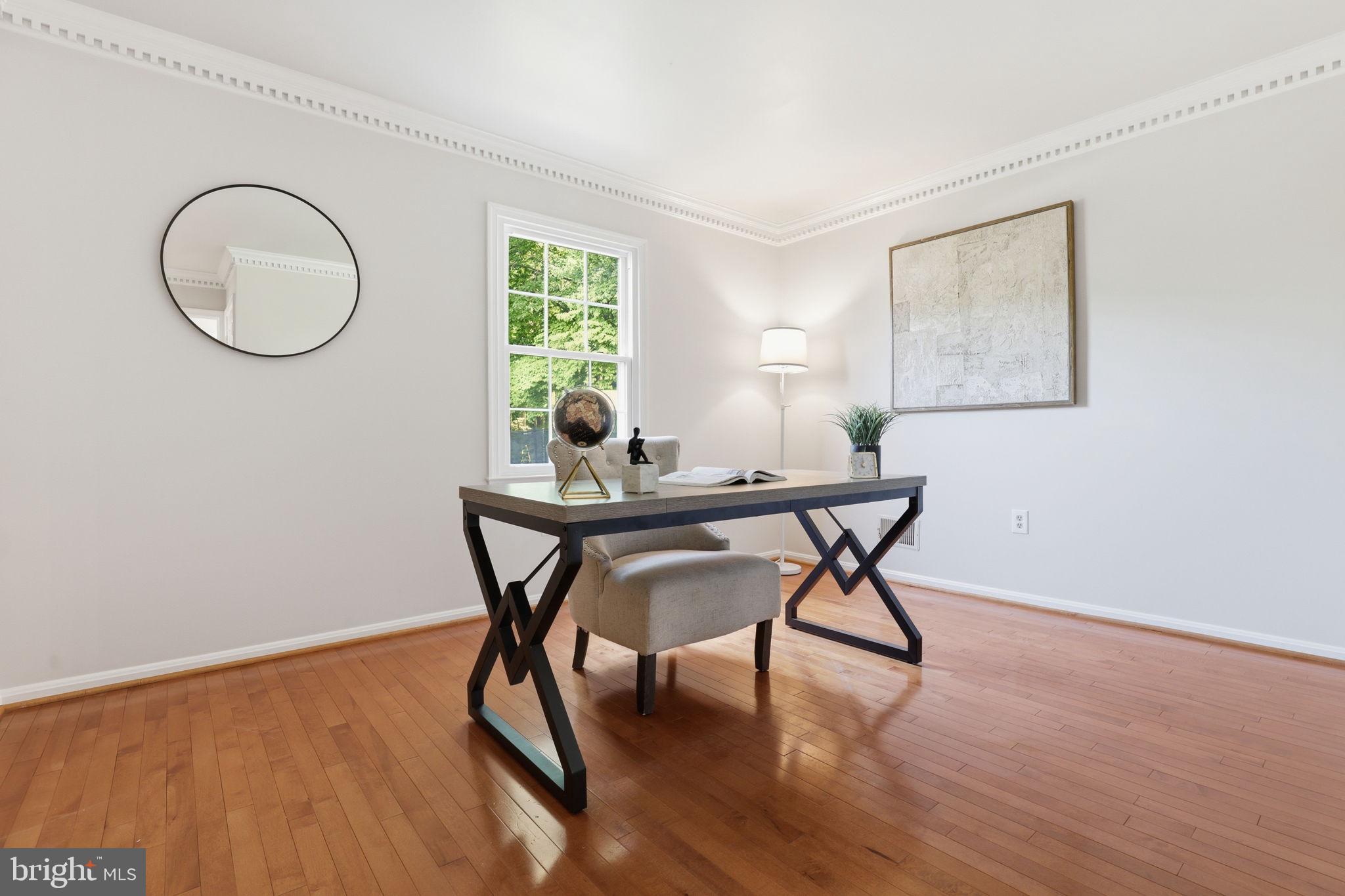 VIENNA OAKS - Residential
