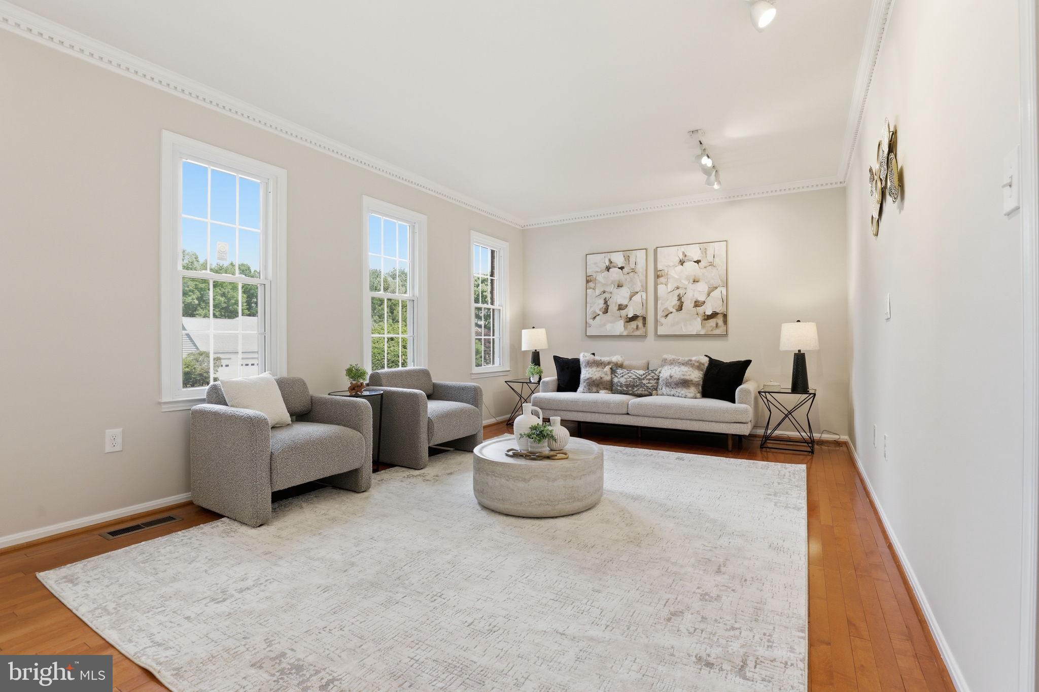 219 APPLE BLOSSOM COURT