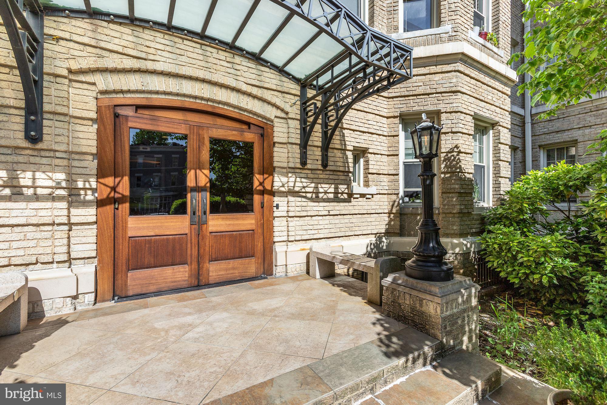 3220 17TH STREET NW 205
