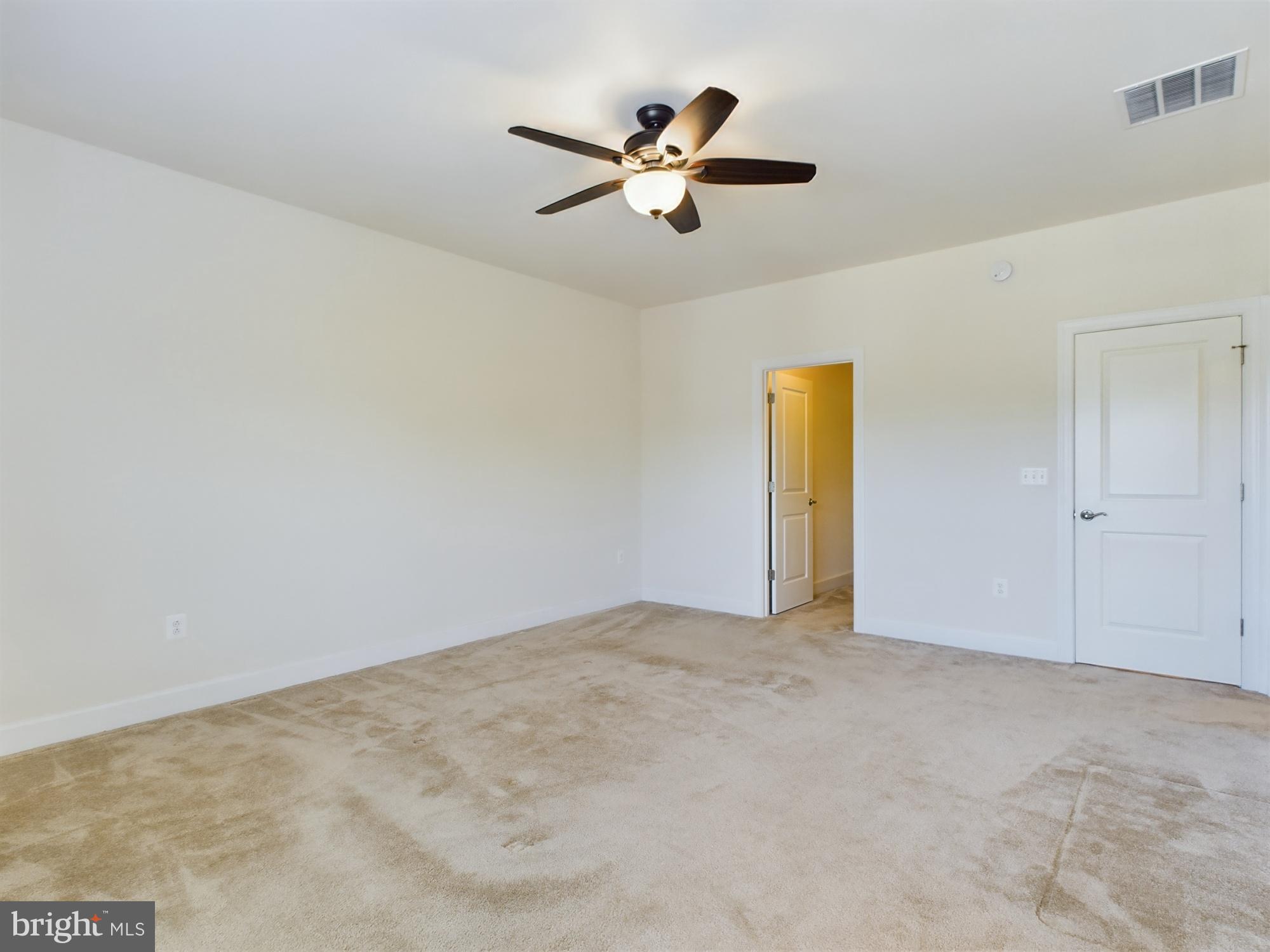 BRADLEY SQUARE - Residential Lease