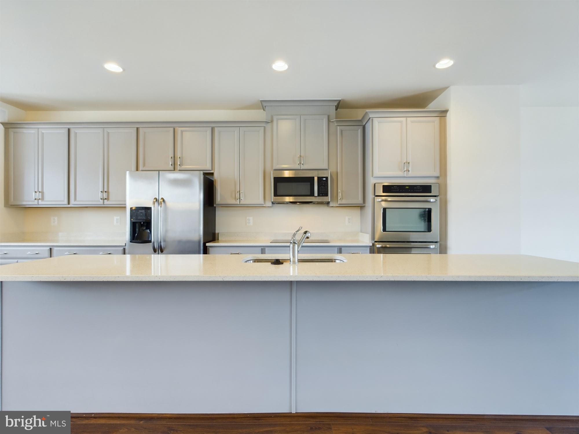 BRADLEY SQUARE - Residential Lease