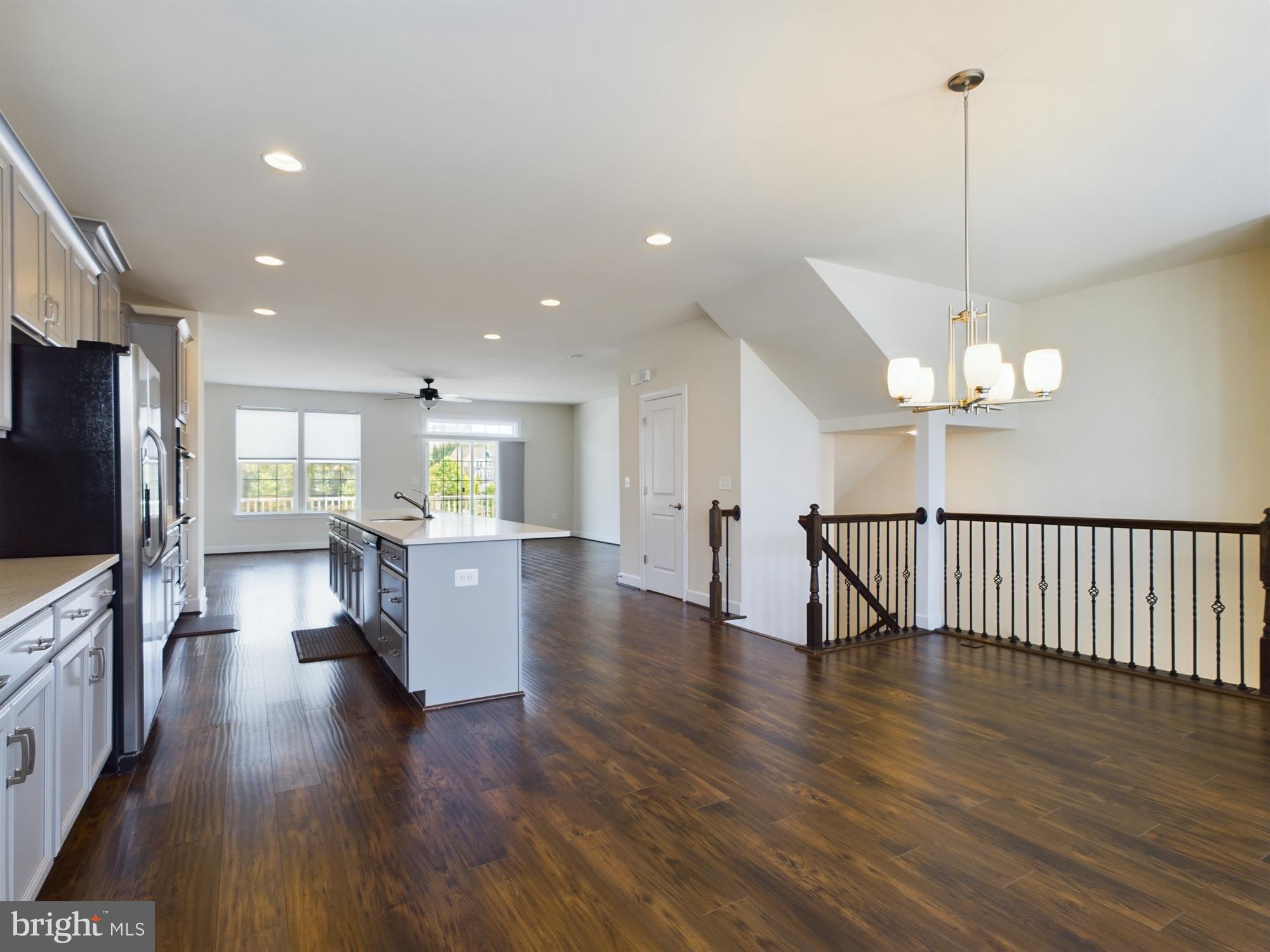 BRADLEY SQUARE - Residential Lease