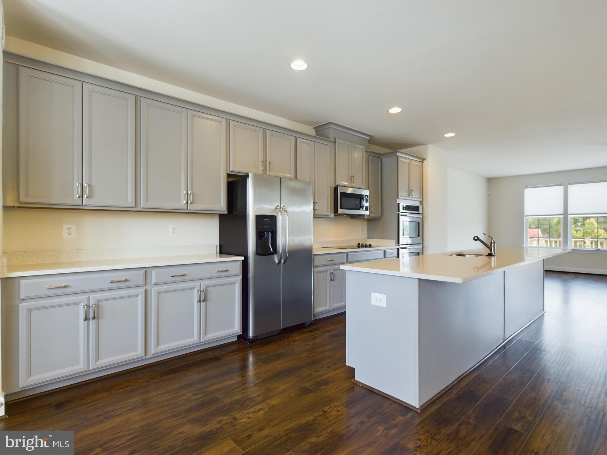 BRADLEY SQUARE - Residential Lease