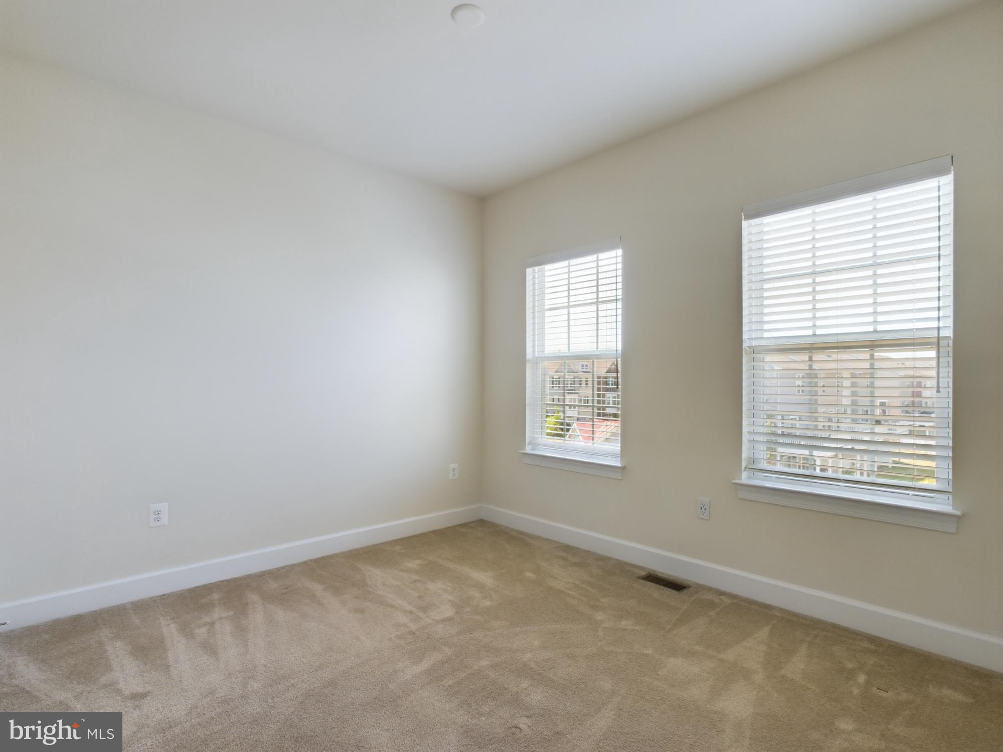 BRADLEY SQUARE - Residential Lease