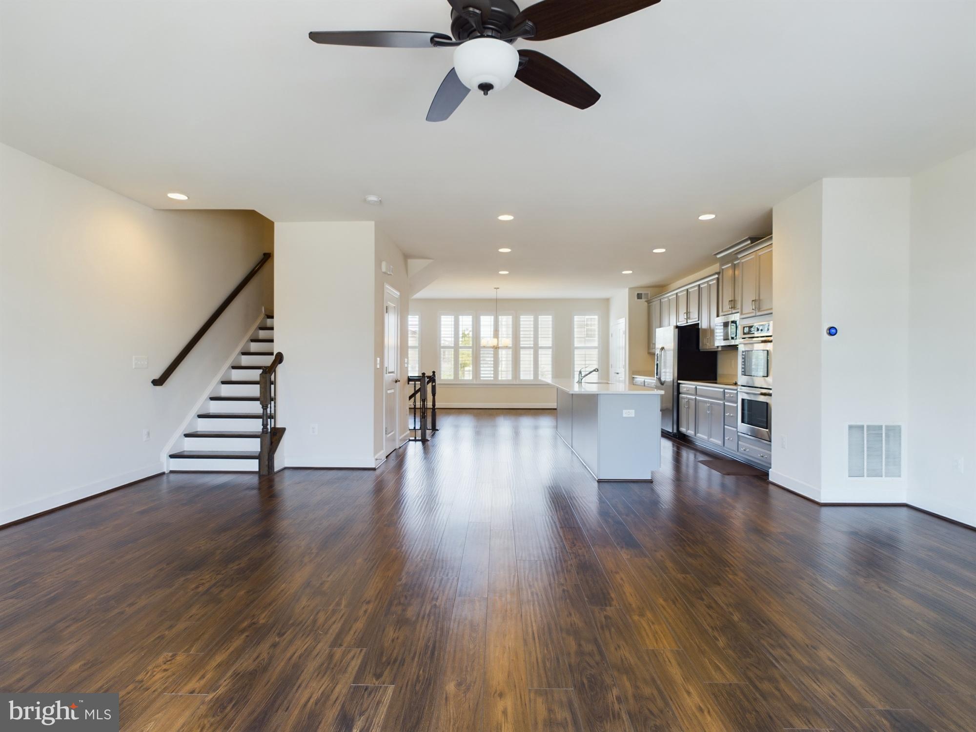 BRADLEY SQUARE - Residential Lease