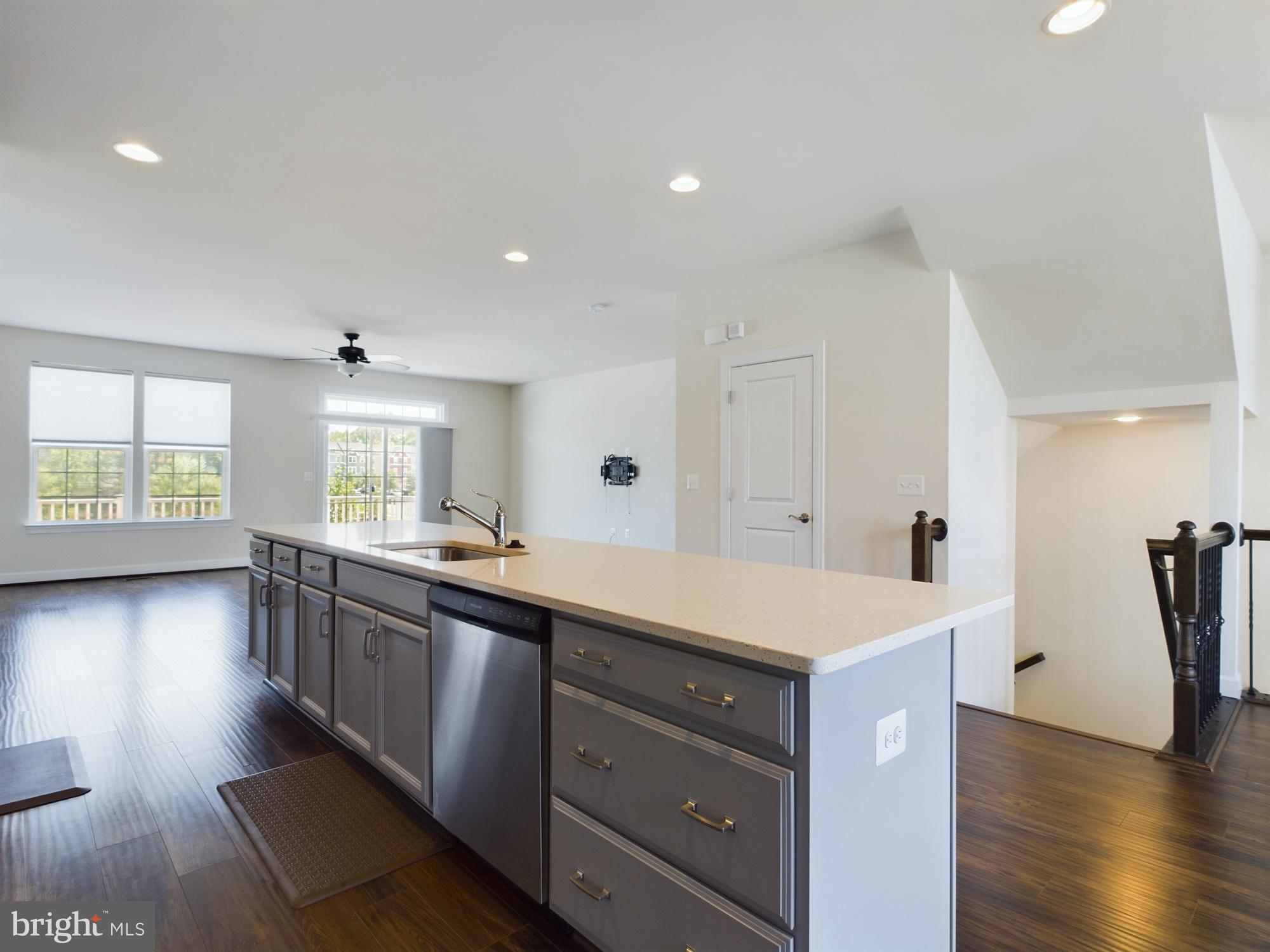 BRADLEY SQUARE - Residential Lease