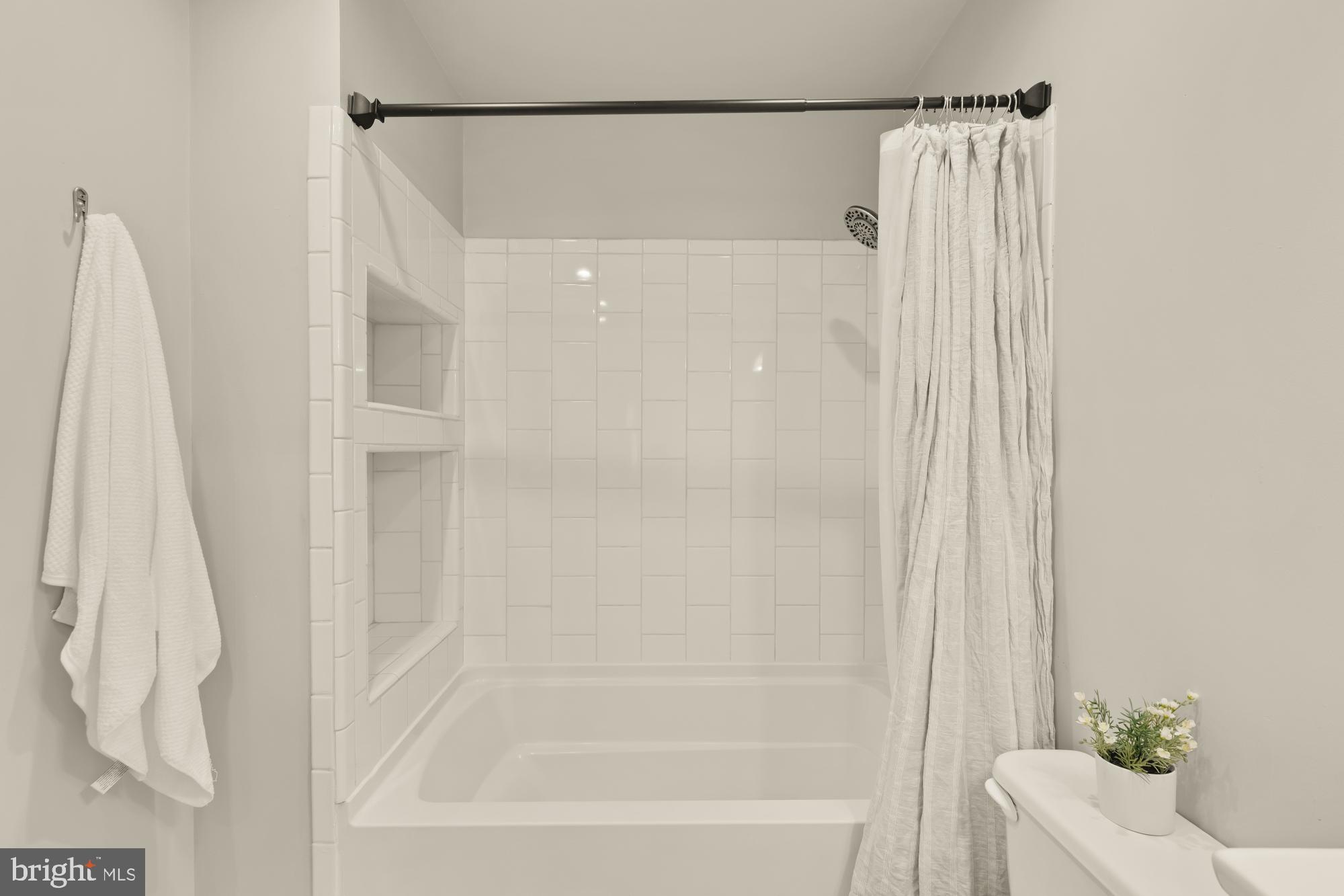 CHERRY HILL - Residential