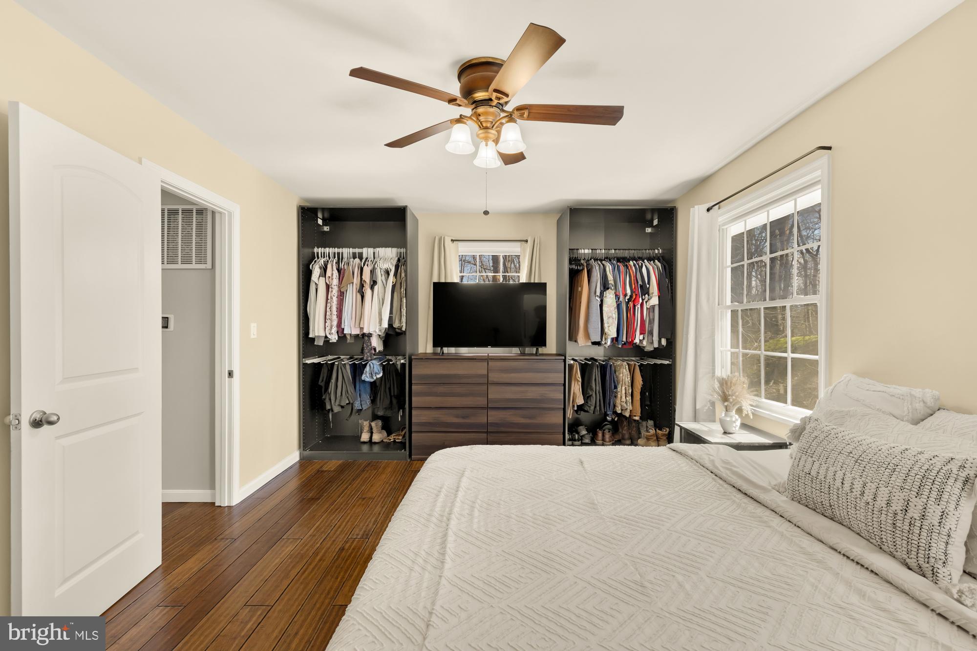 CHERRY HILL - Residential