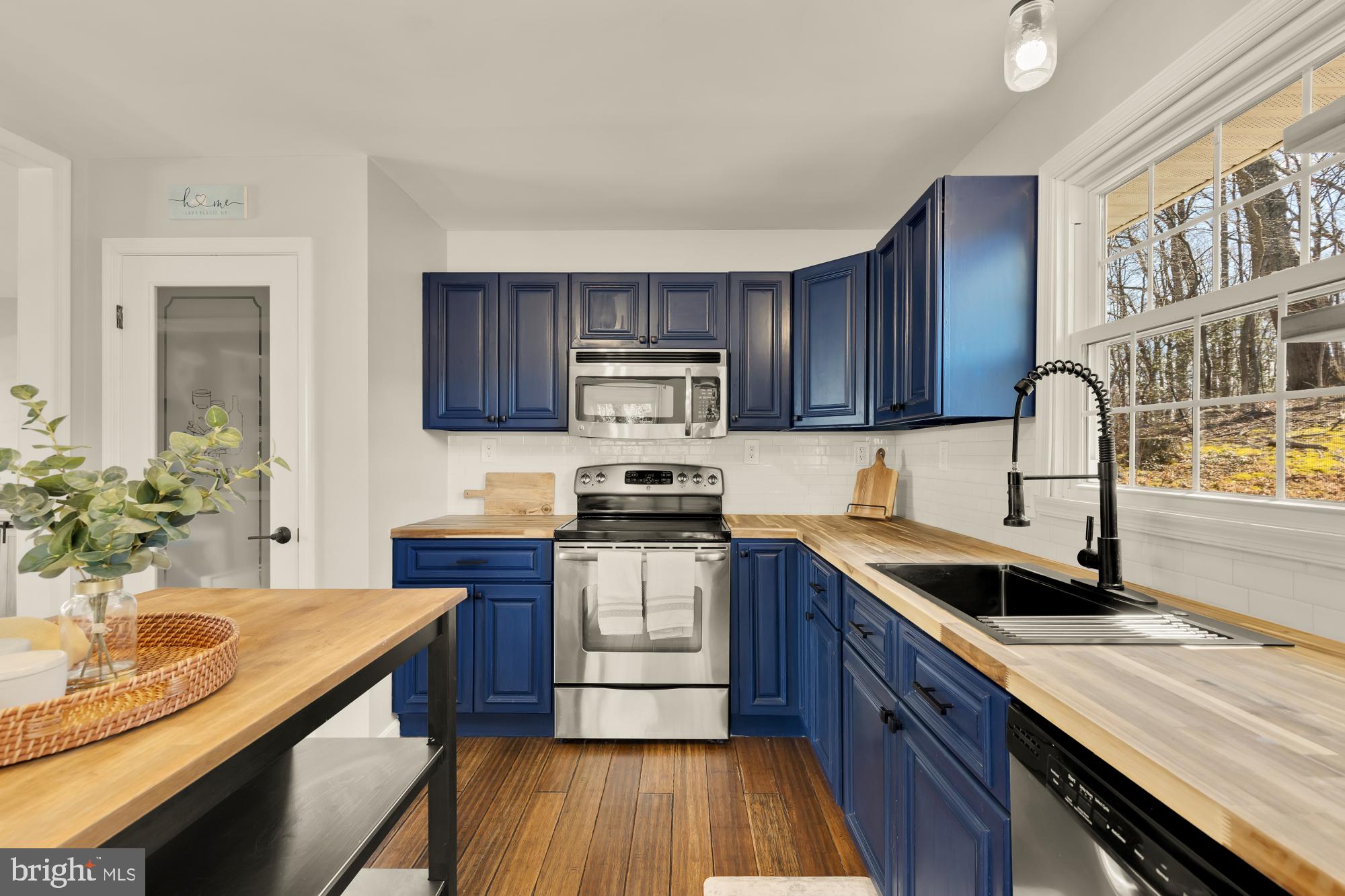 CHERRY HILL - Residential