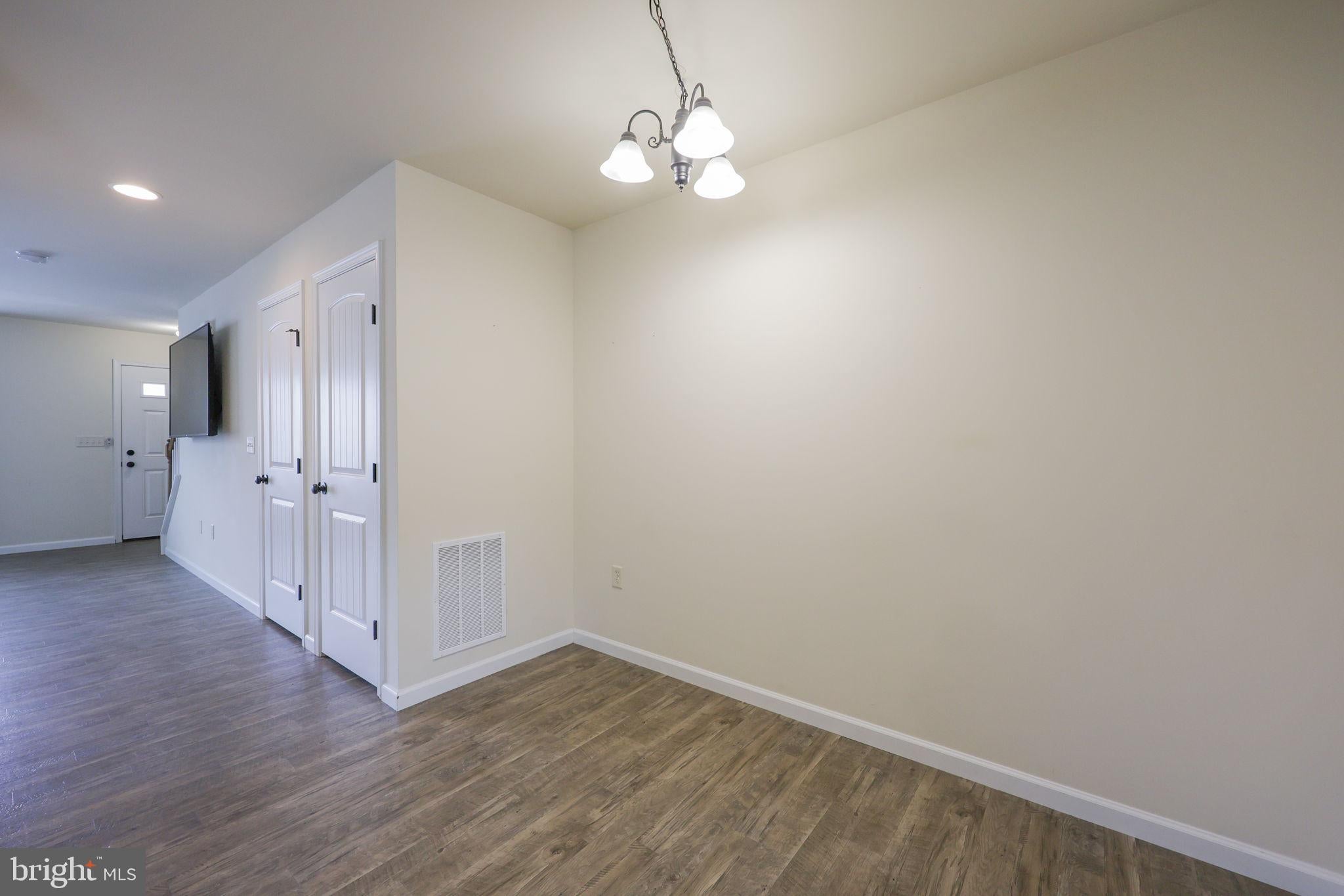 629 BYLER CIRCLE