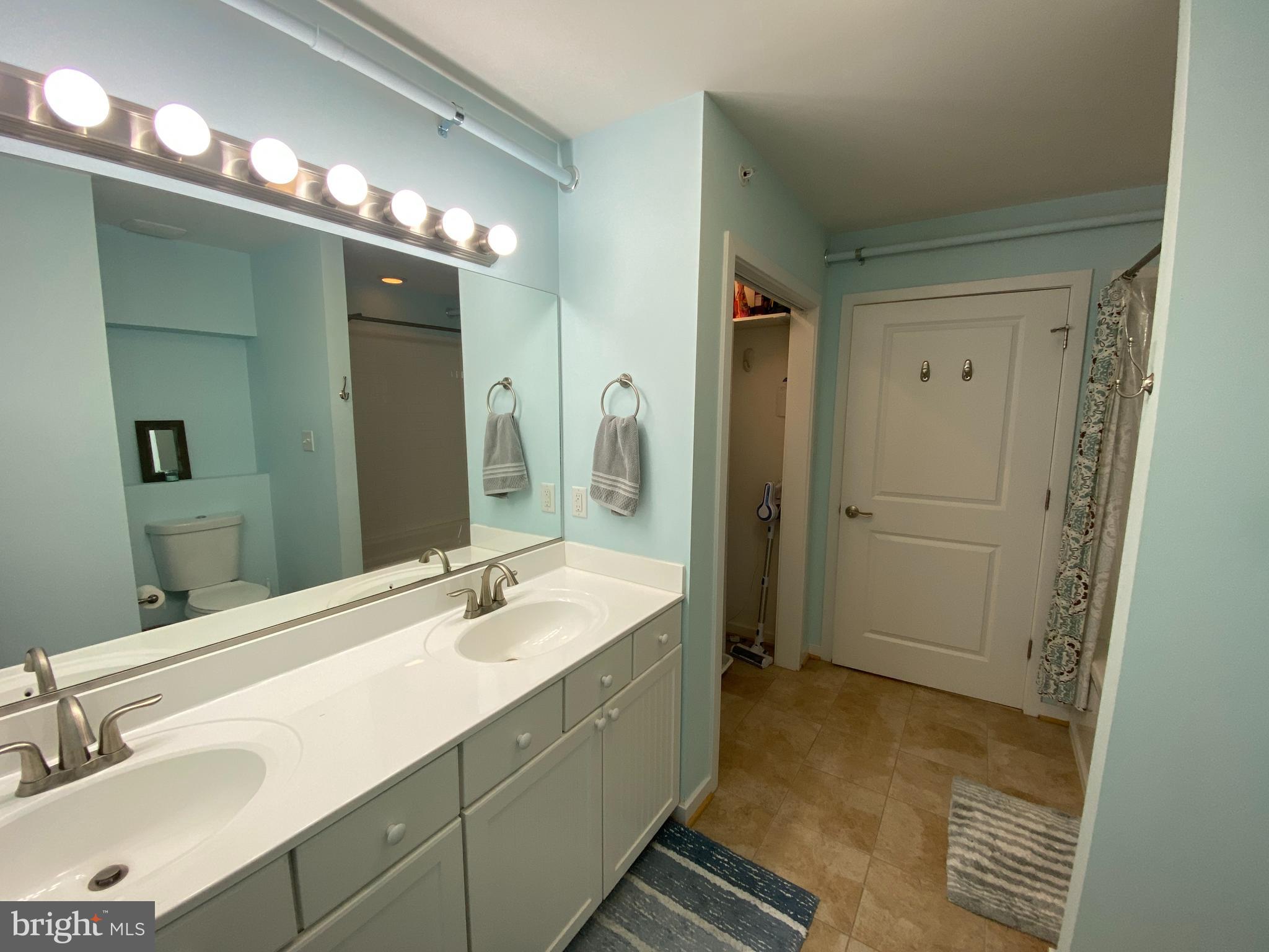 DOWNTOWN FREDERICKSBURG - Residential Lease