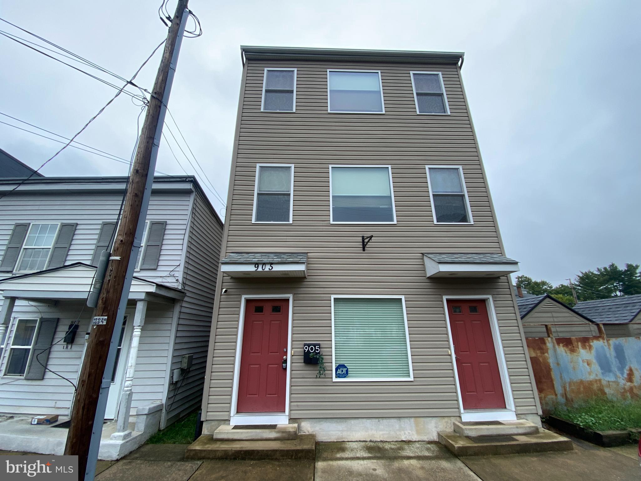 DOWNTOWN FREDERICKSBURG - Residential Lease