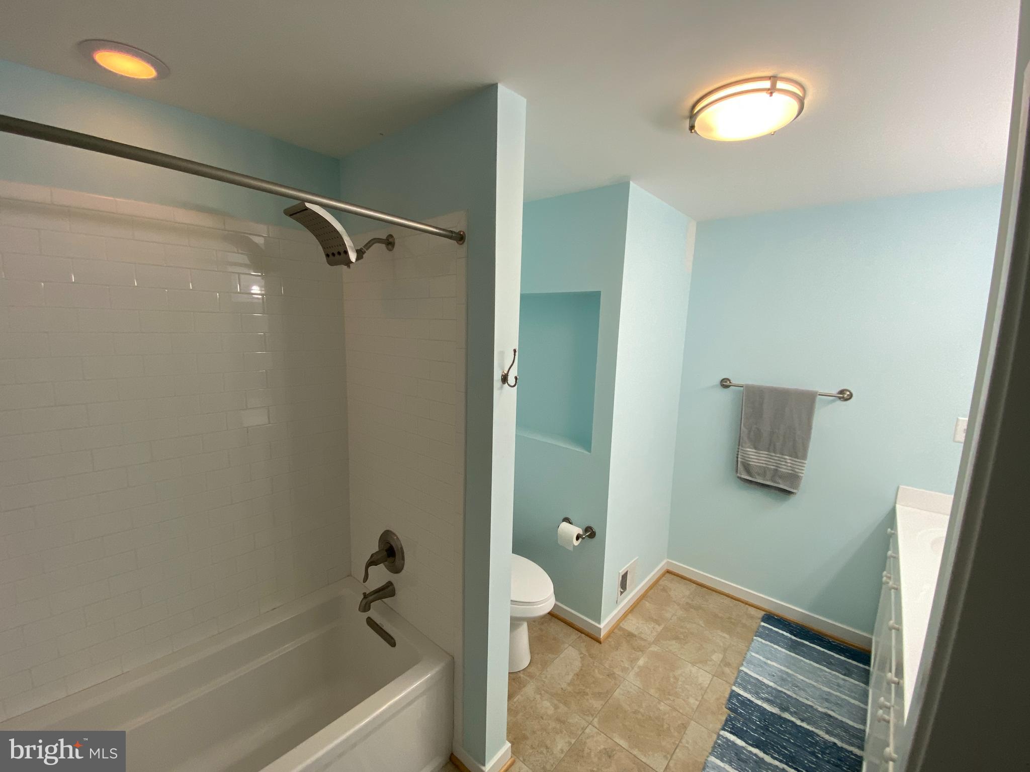 DOWNTOWN FREDERICKSBURG - Residential Lease