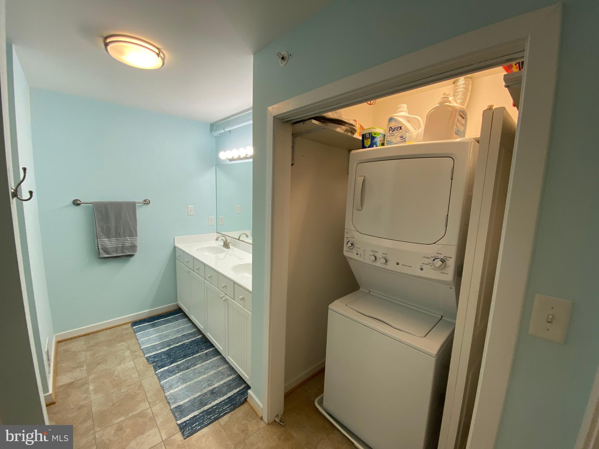 DOWNTOWN FREDERICKSBURG - Residential Lease