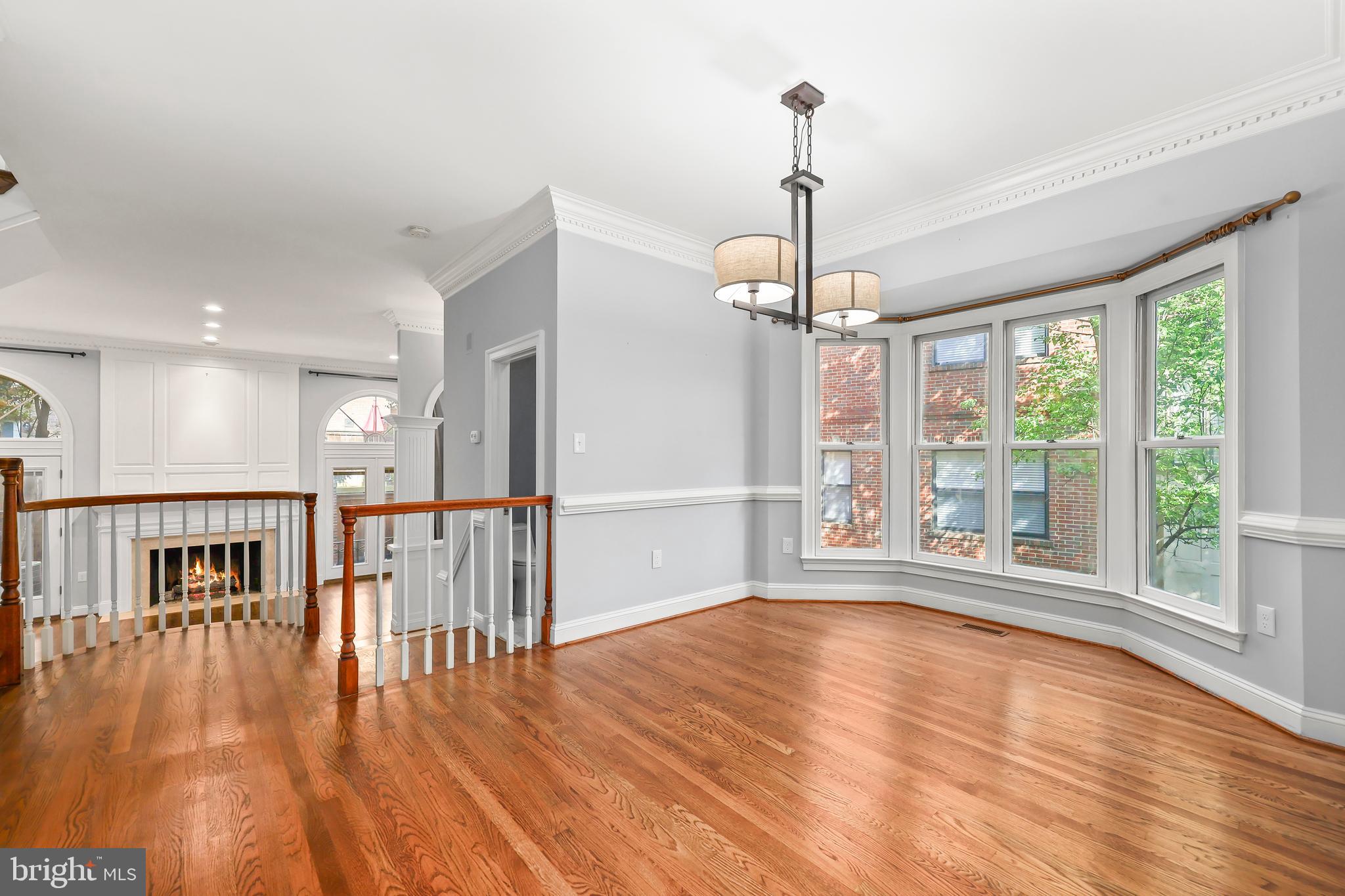 HAMPTONS OF MCLEAN - Residential