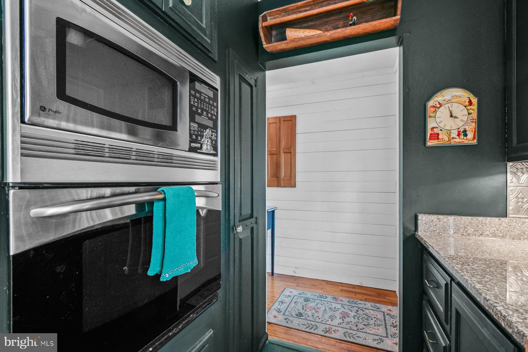 BURLEY HEIGHTS - Residential