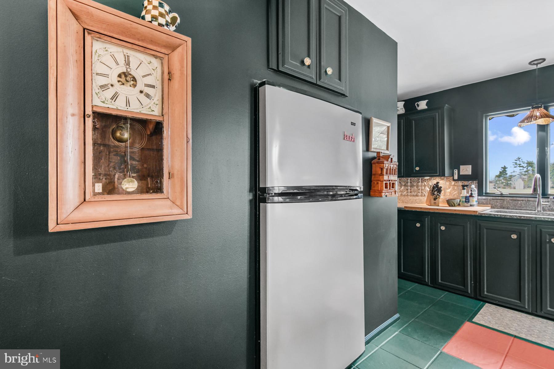 BURLEY HEIGHTS - Residential