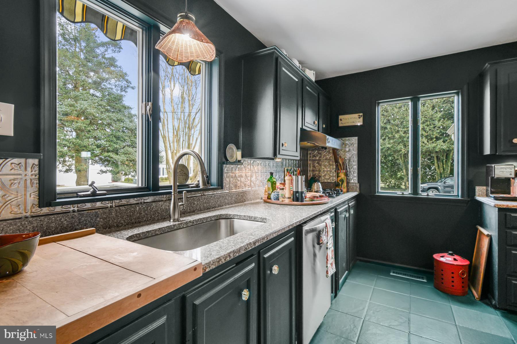 BURLEY HEIGHTS - Residential