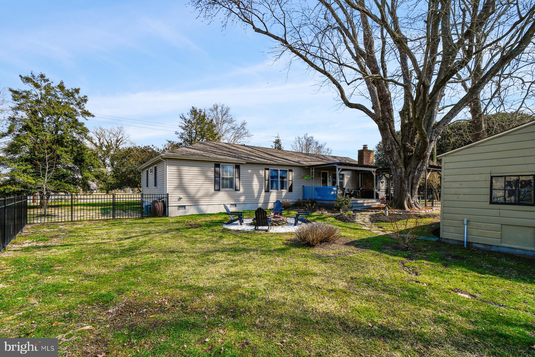 BURLEY HEIGHTS - Residential