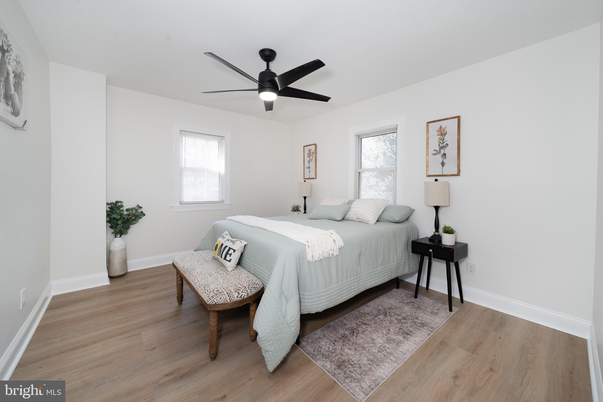 NEW CASTLE MANOR - Residential