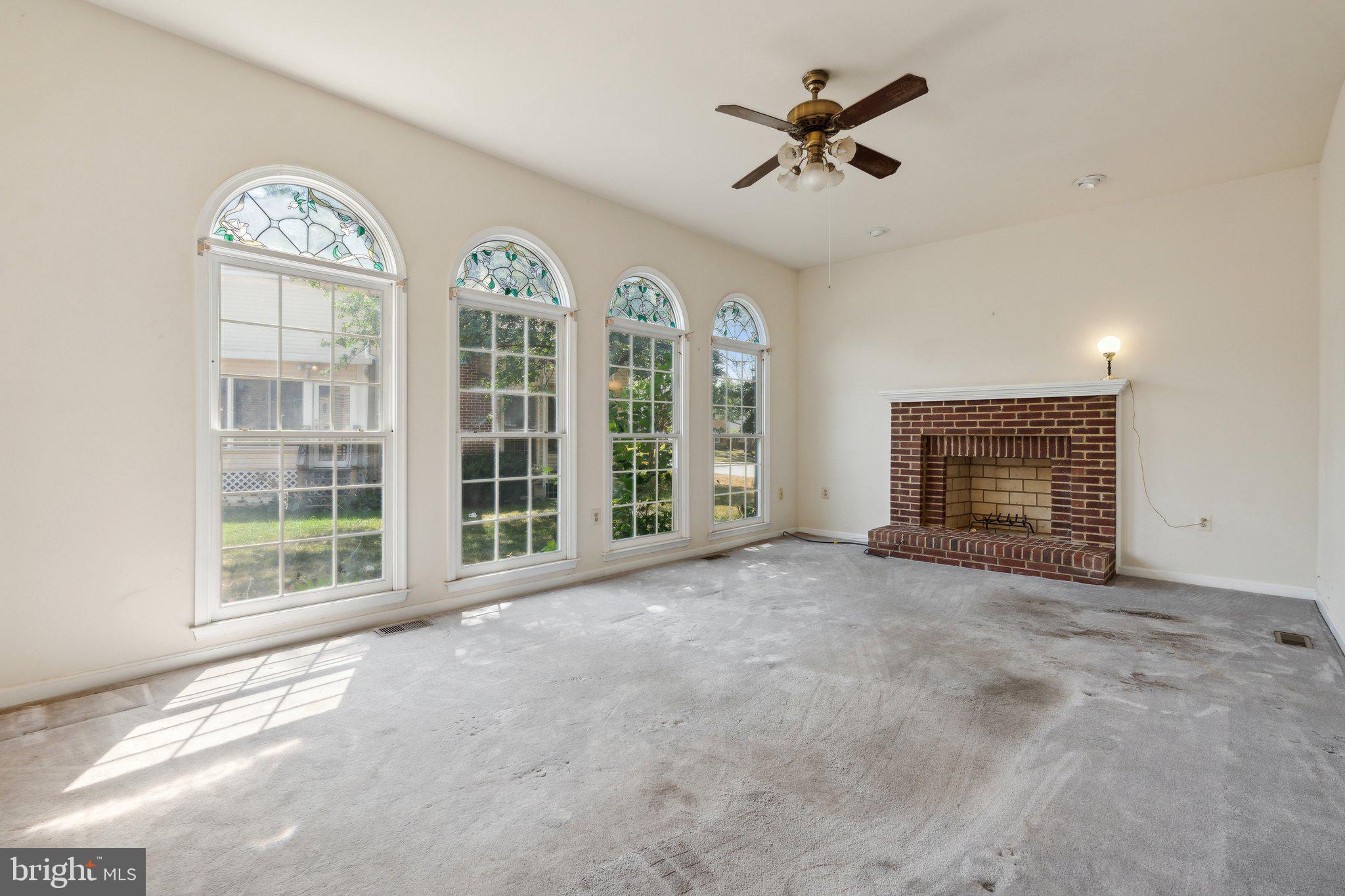 AUTUMN GLEN - Residential