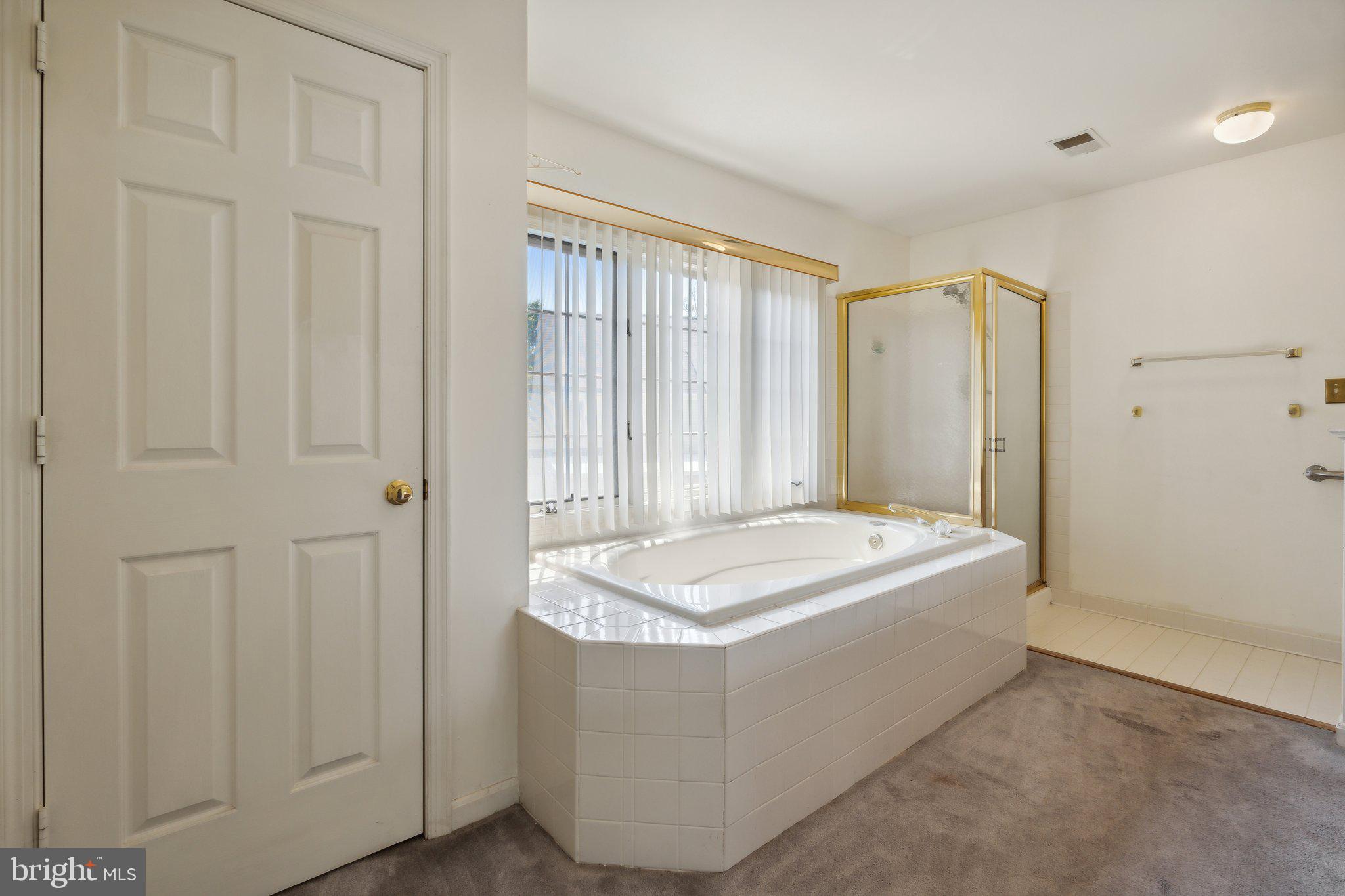 AUTUMN GLEN - Residential