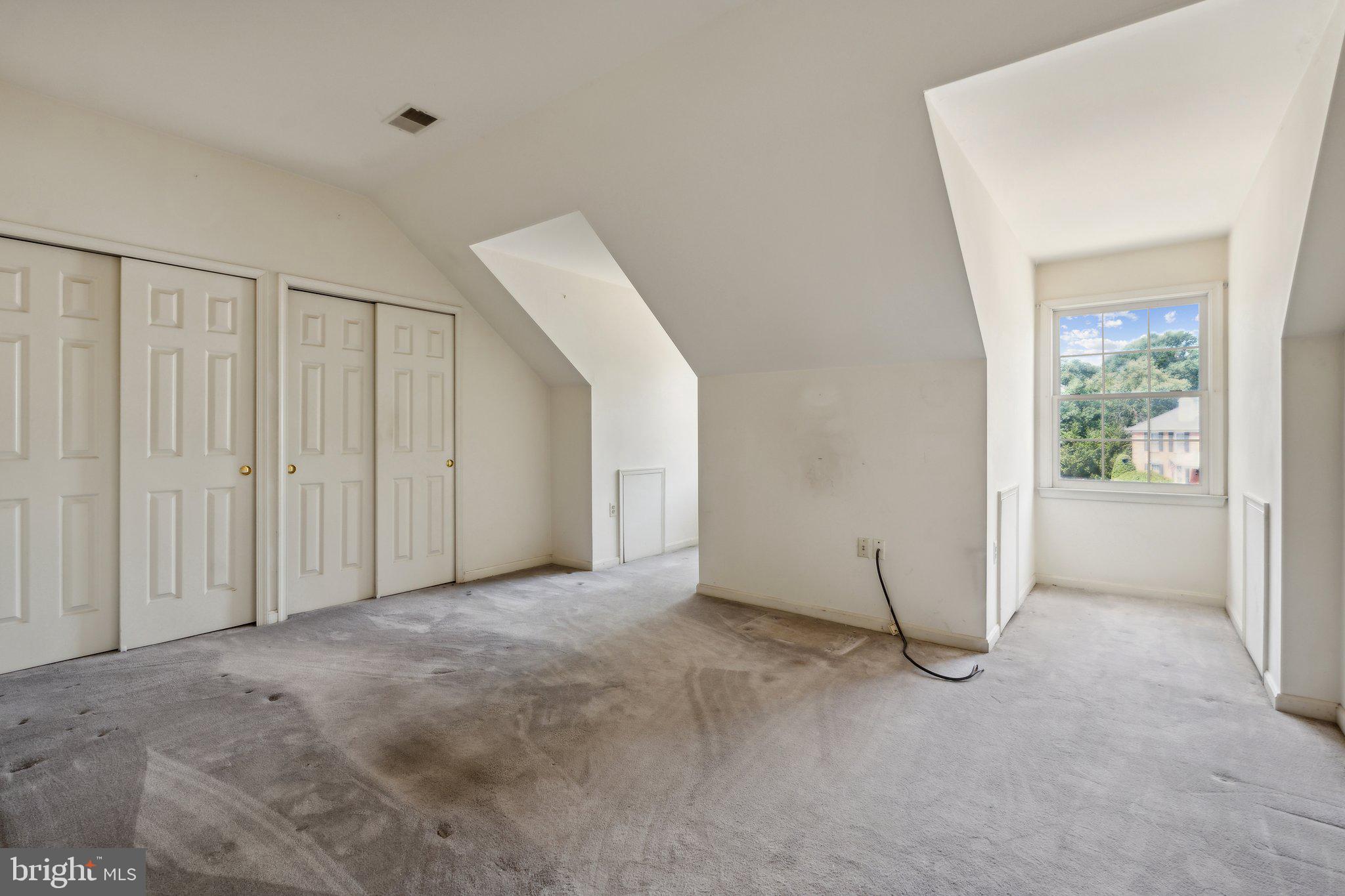 AUTUMN GLEN - Residential