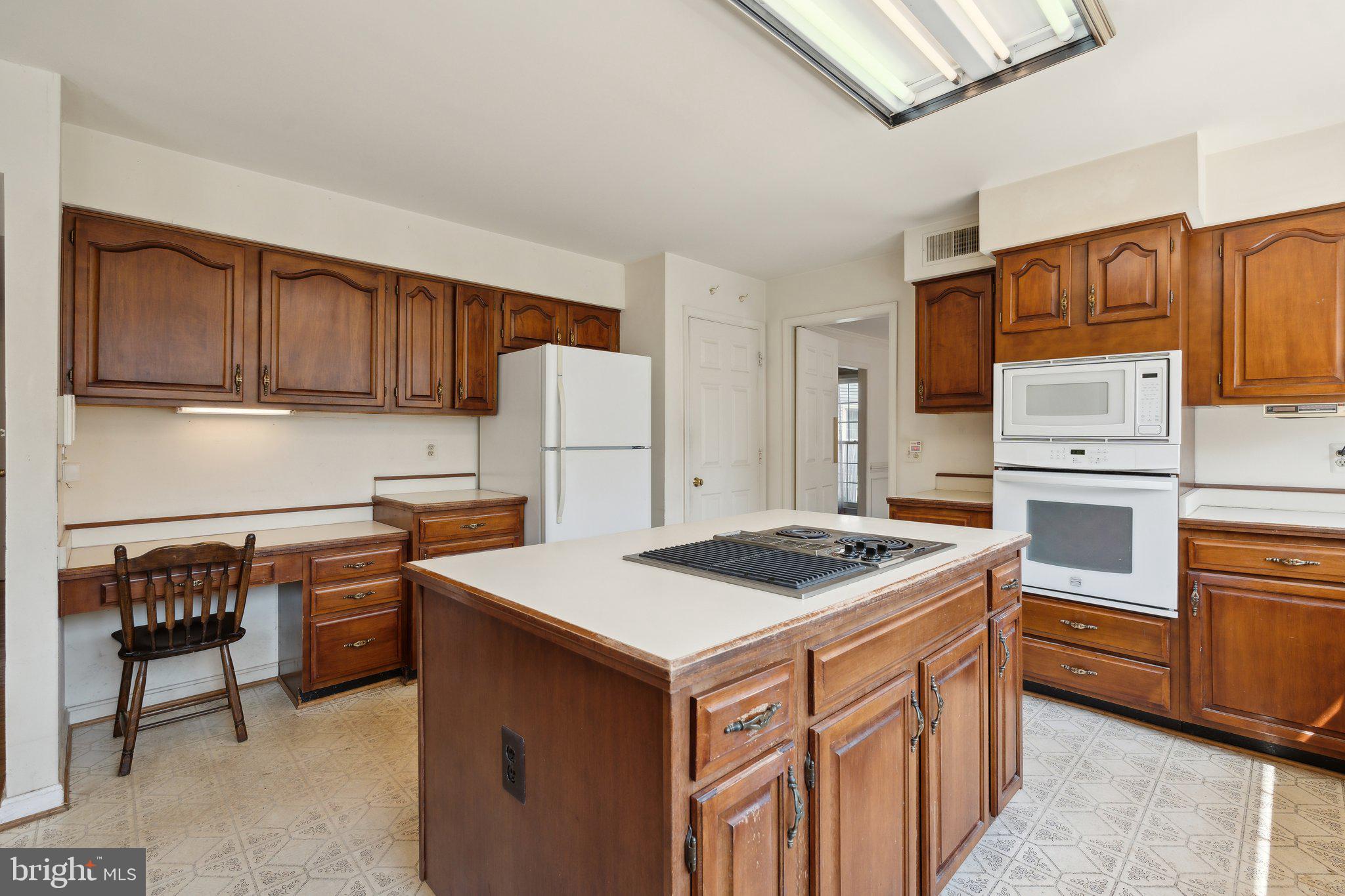 AUTUMN GLEN - Residential