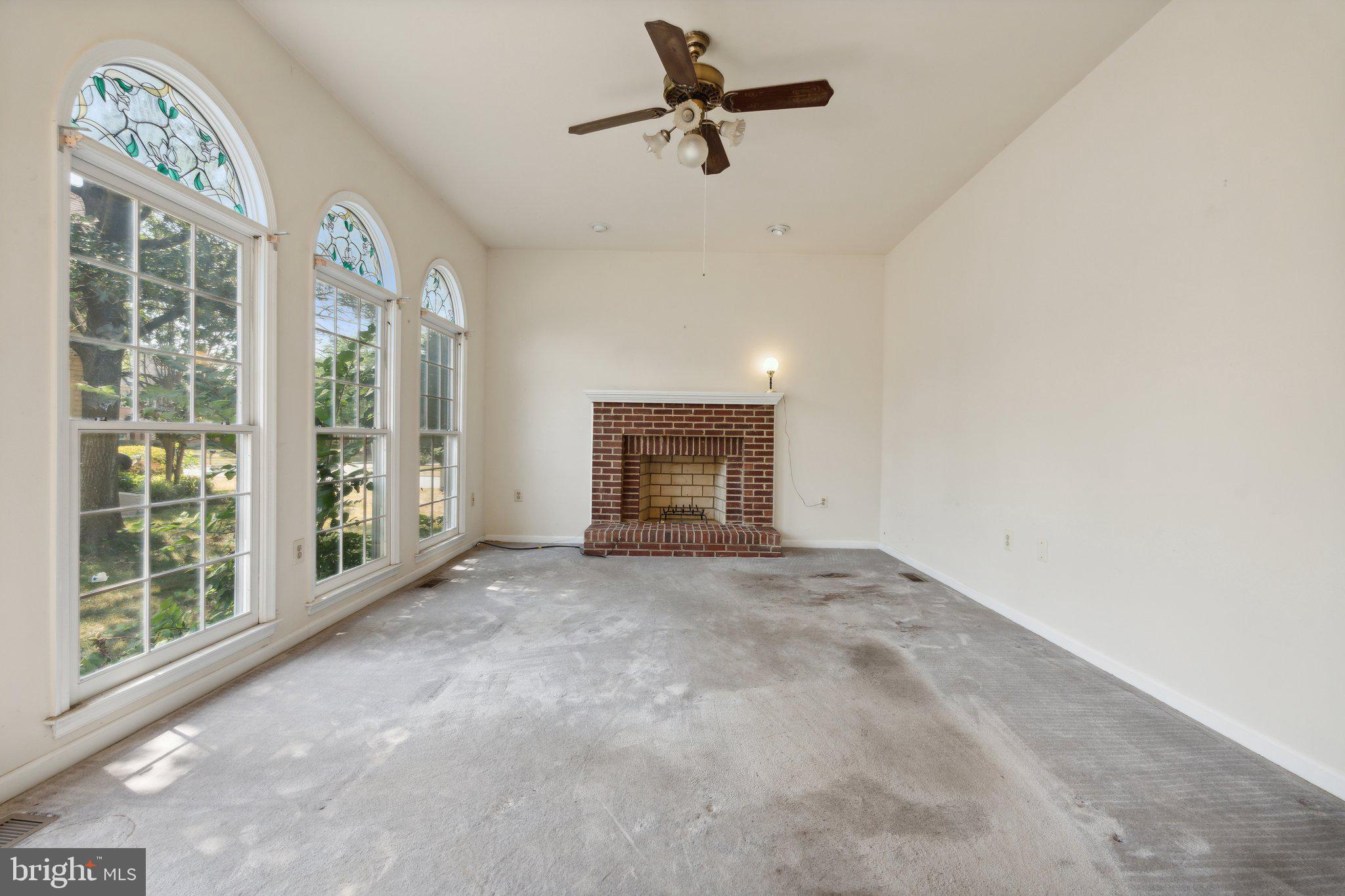 AUTUMN GLEN - Residential