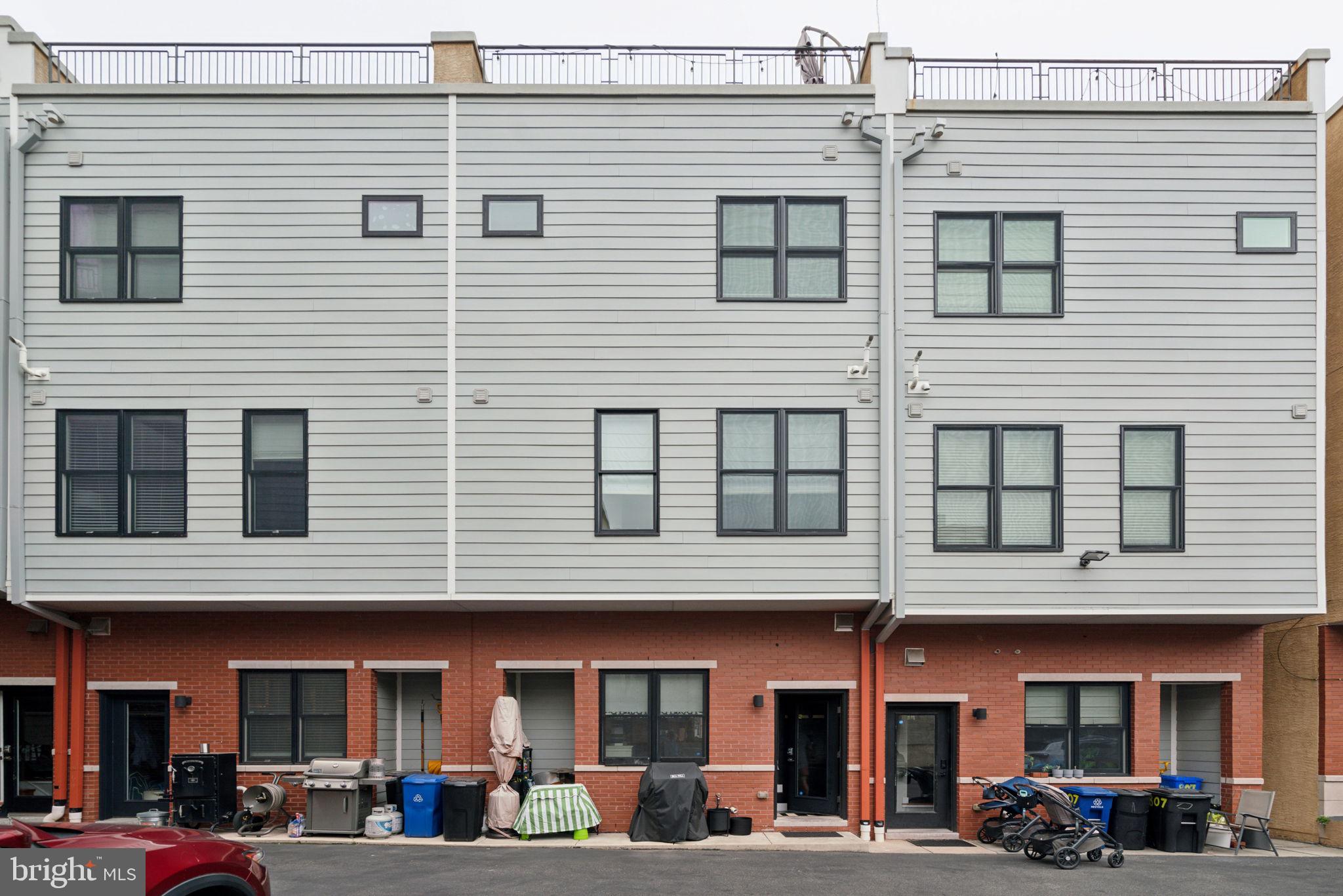 ART MUSEUM AREA - Residential