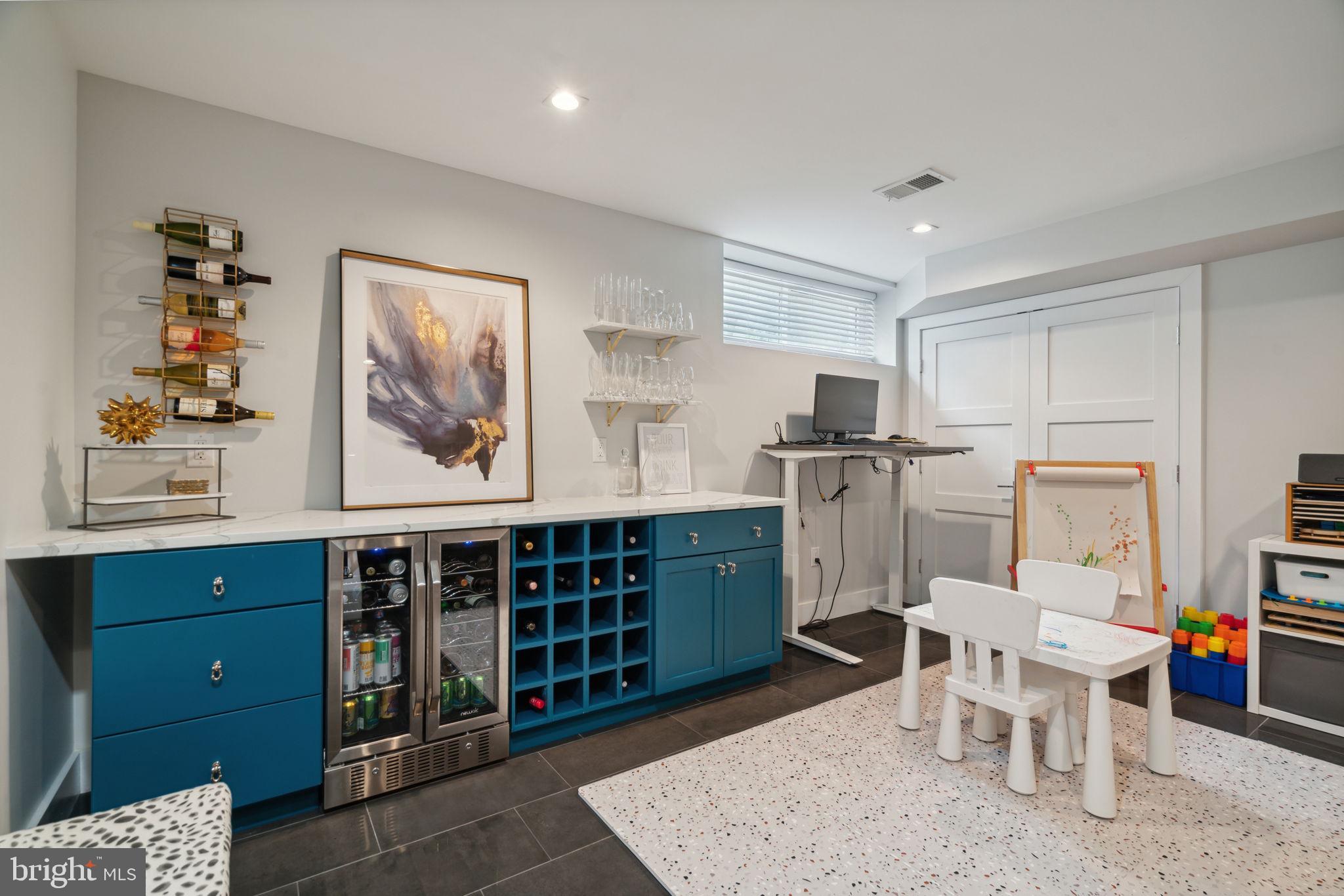 ART MUSEUM AREA - Residential