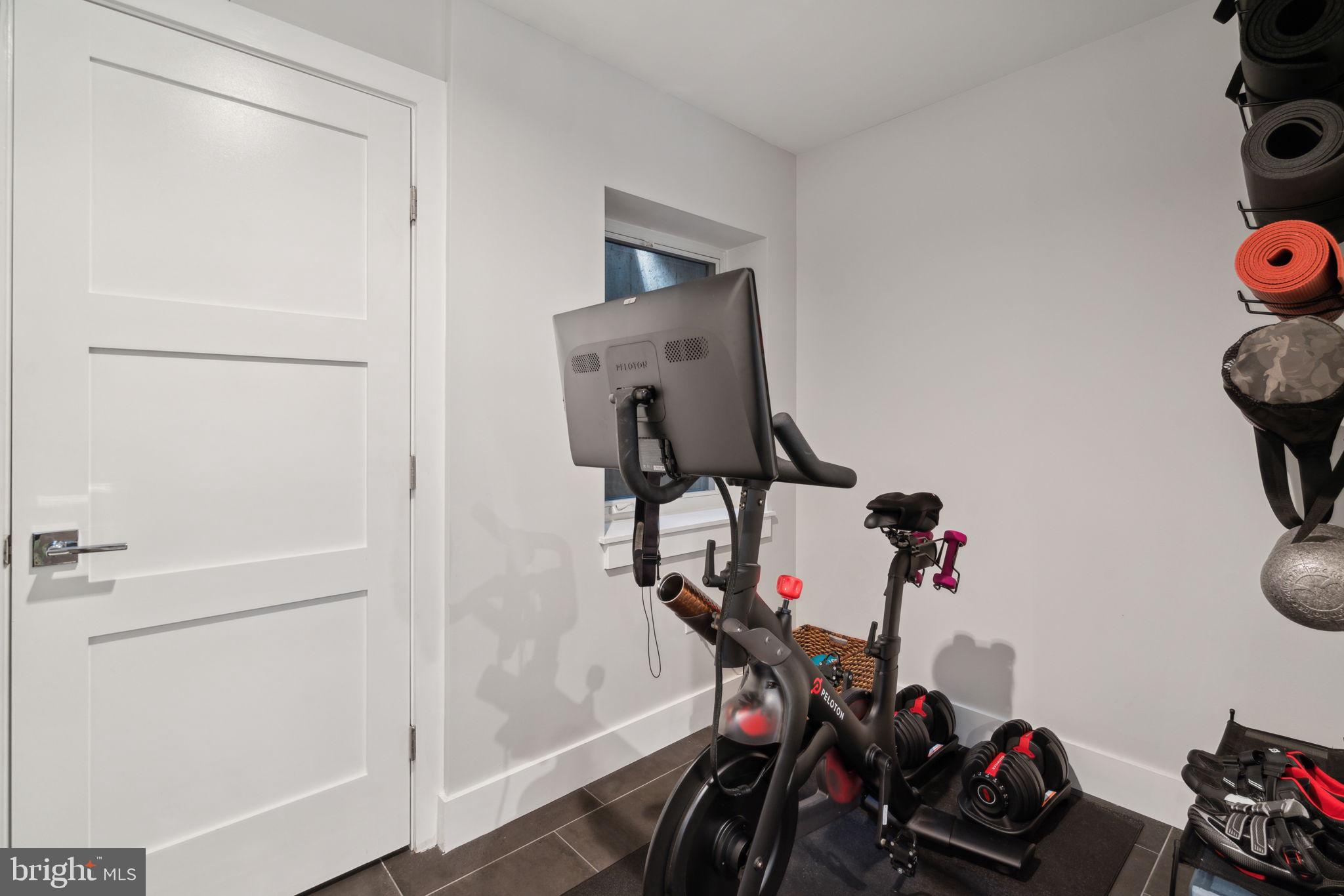 ART MUSEUM AREA - Residential