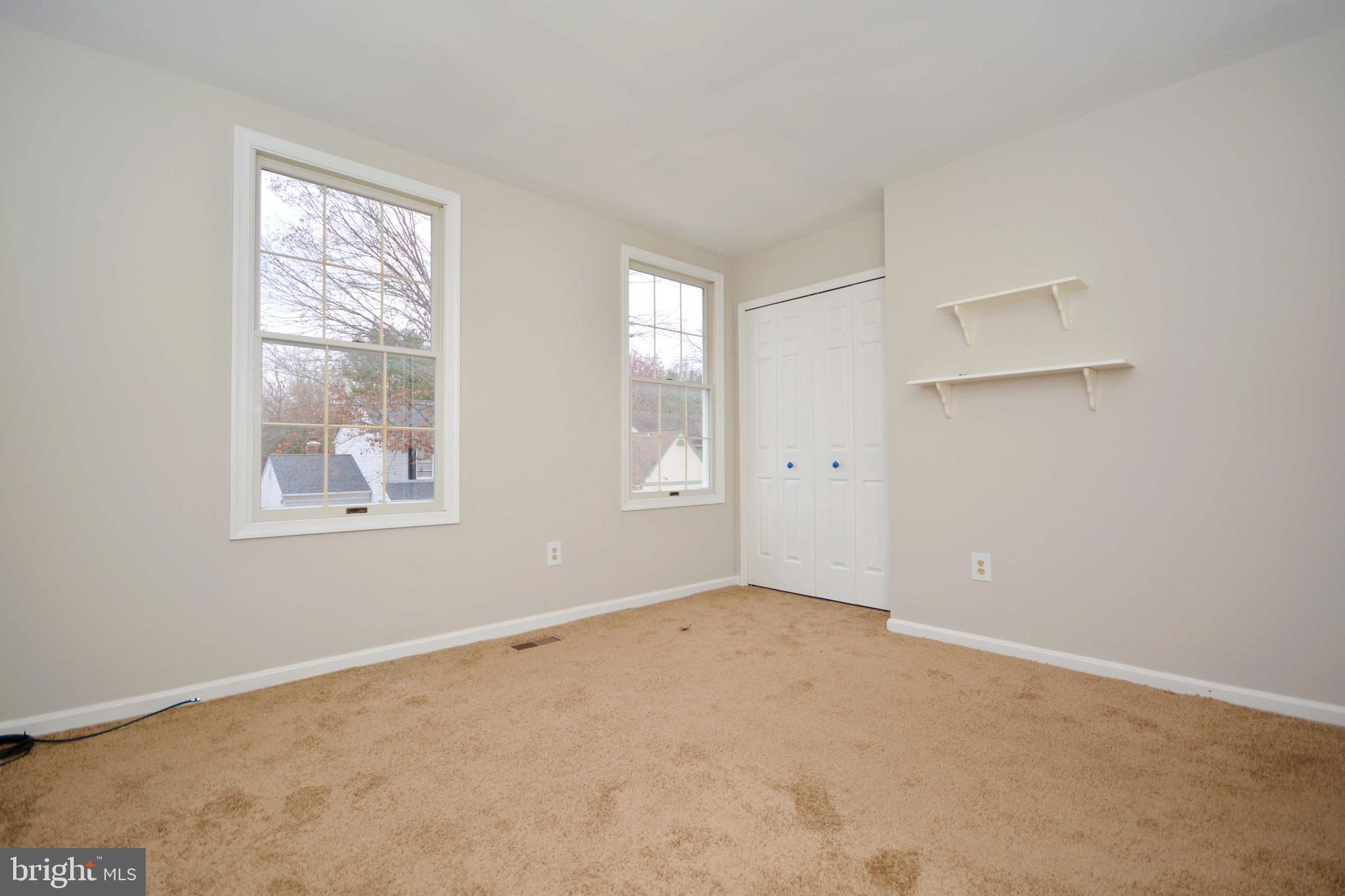 HUNT MEADOW - Residential