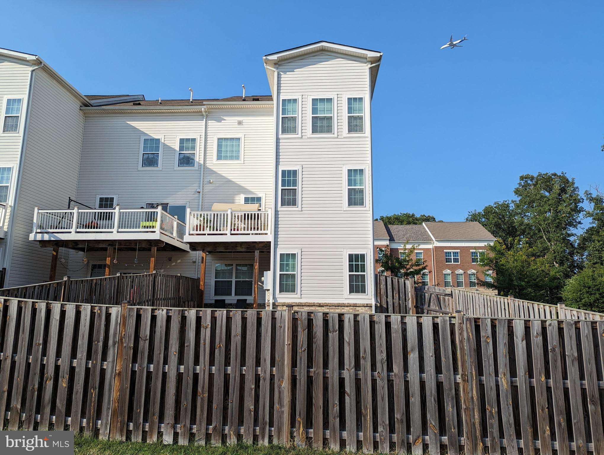 BRAMBLETON - Residential Lease