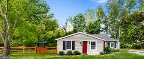 Photo of 235 Bells Hill Road, STAFFORD, VA 22554 (MLS # VAST2052106)