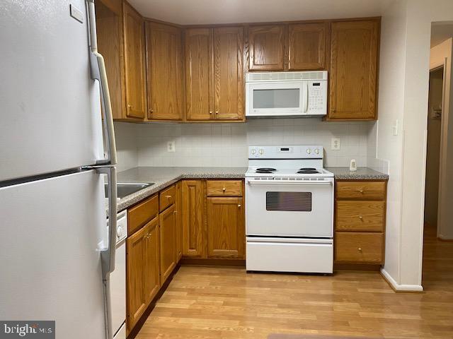 HOLMES RUN WOODS WEST - Residential