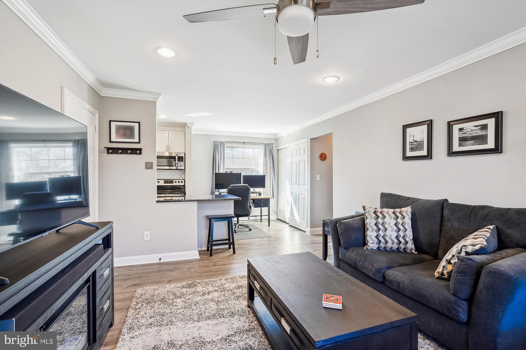 POTOWMACK CROSSING - Residential